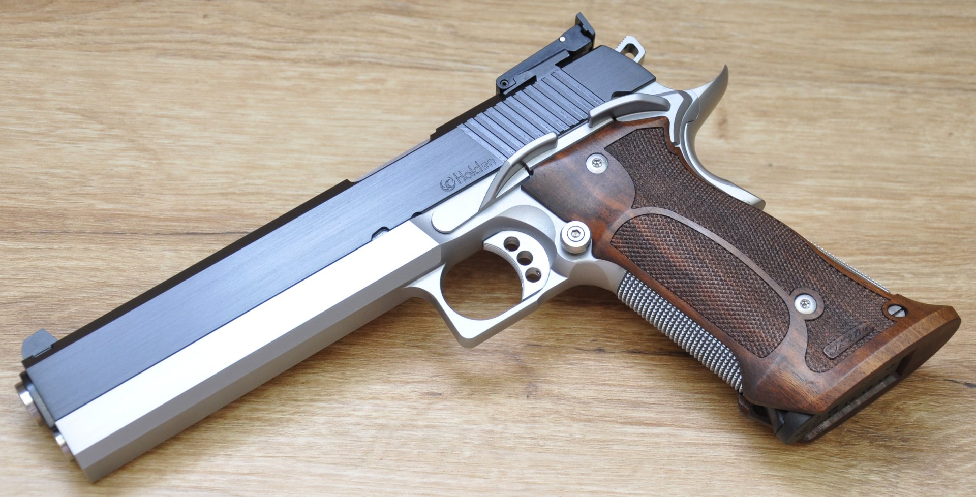 Holden 1911LDC 6" 45 ACP Duotone Pistole mit 9mm W/systeme – Bild 1
