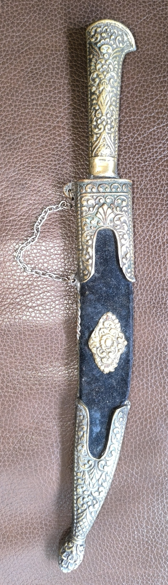 Historismus Dolch, Zierdolch, Samtscheide – Bild 1