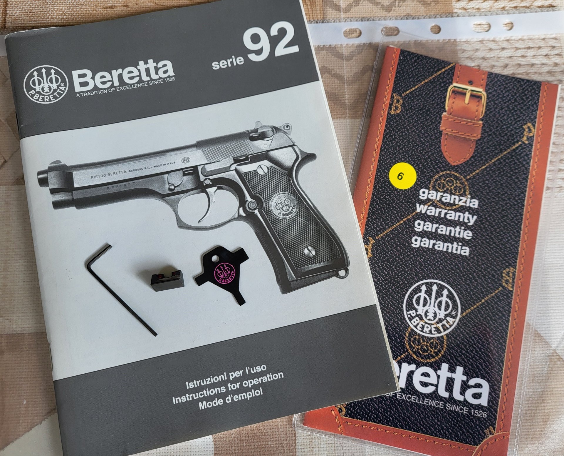 Beretta 92 FS Golden Inox – Full Set! Top Sammlerzustand, überarbeiteter Abzug & Mikrometervisierung – Bild 2