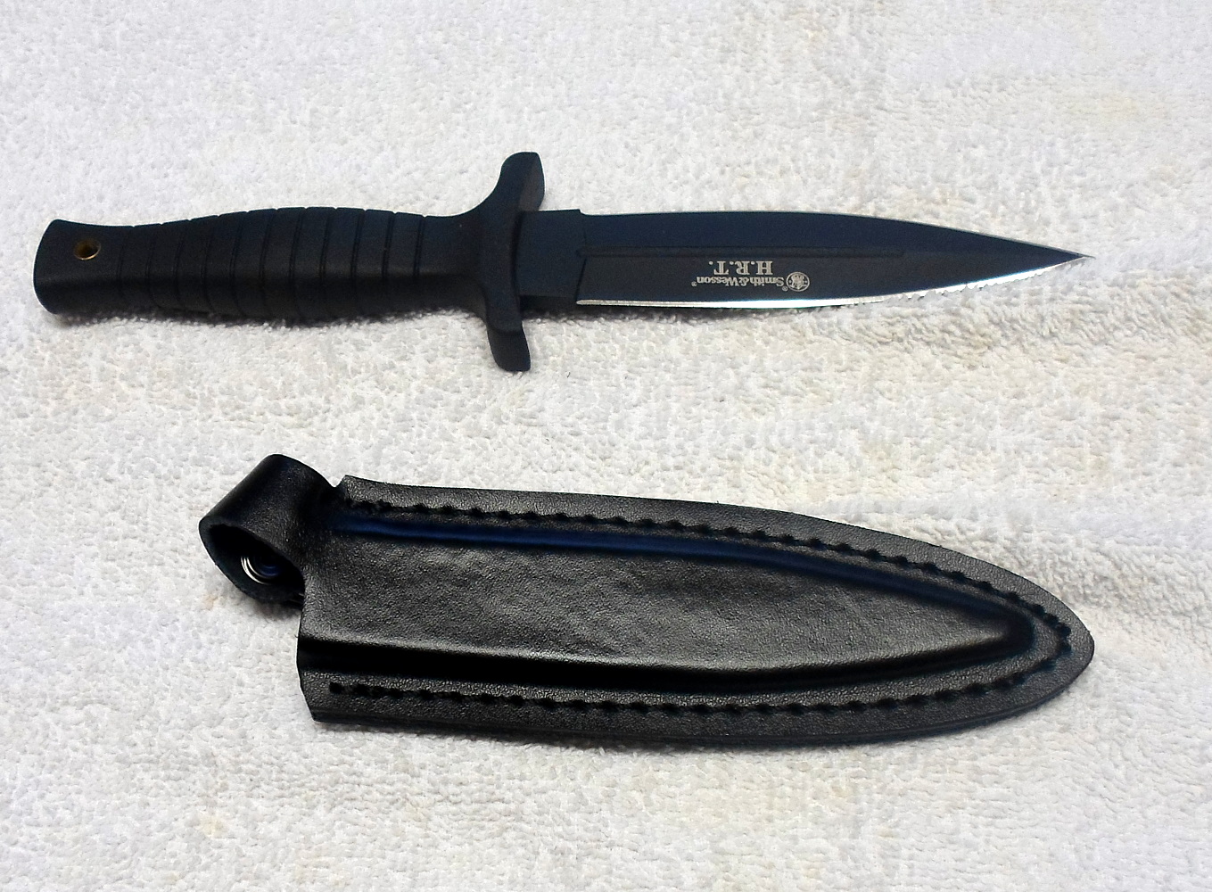 S&W HRT Stiefelmesser – kuva 1