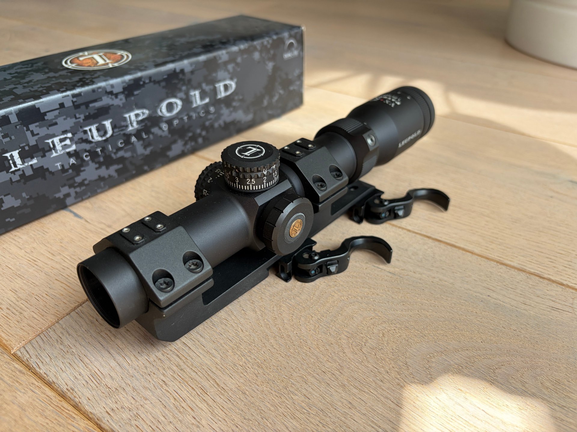 Top Angebot! Leupold VX R Patrol 1.25-4×20 mit ERATAC Montage – Bild 5