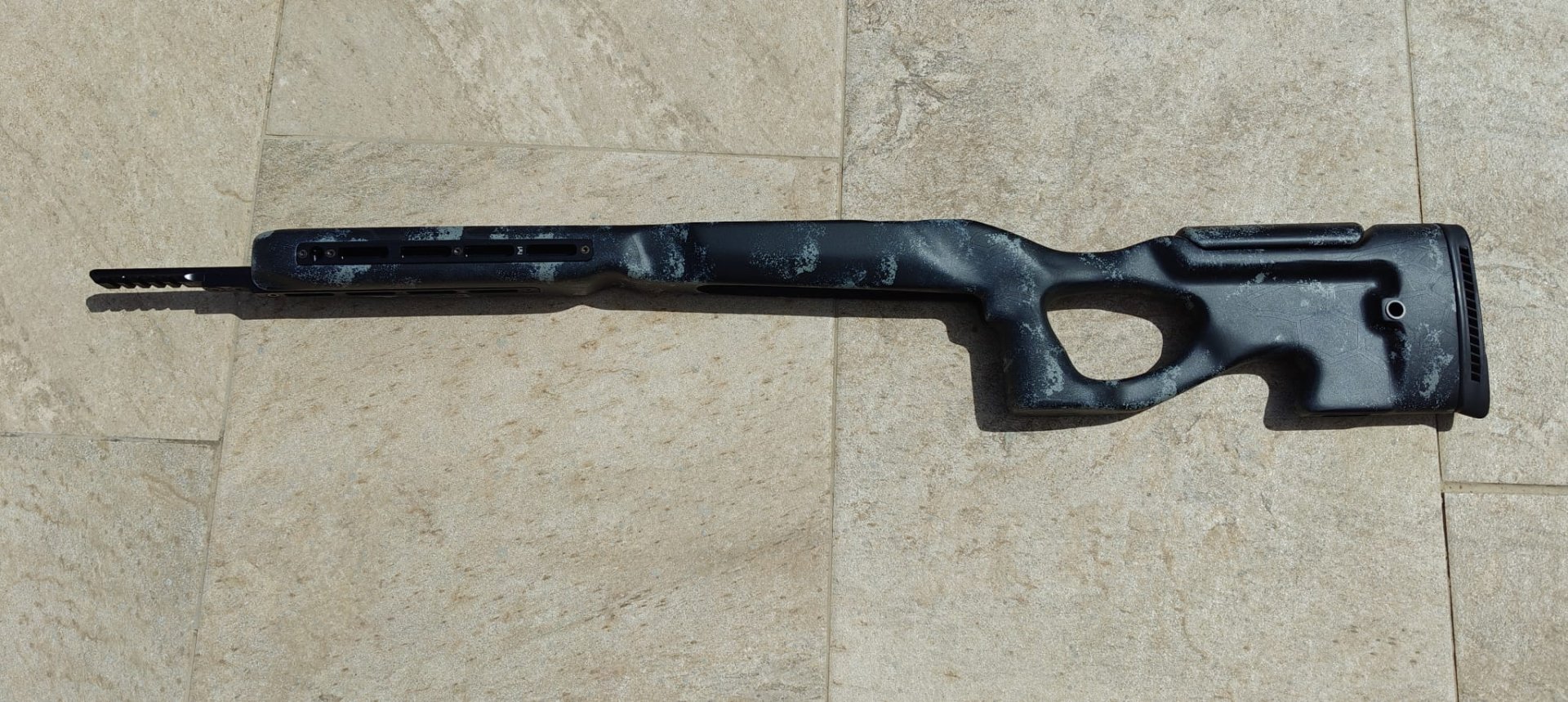 GGS OUTLAW Schaft für Tikka T3/T3x/T1x – TAC M-LOK – Dark Night – neuwertig – Bild 4