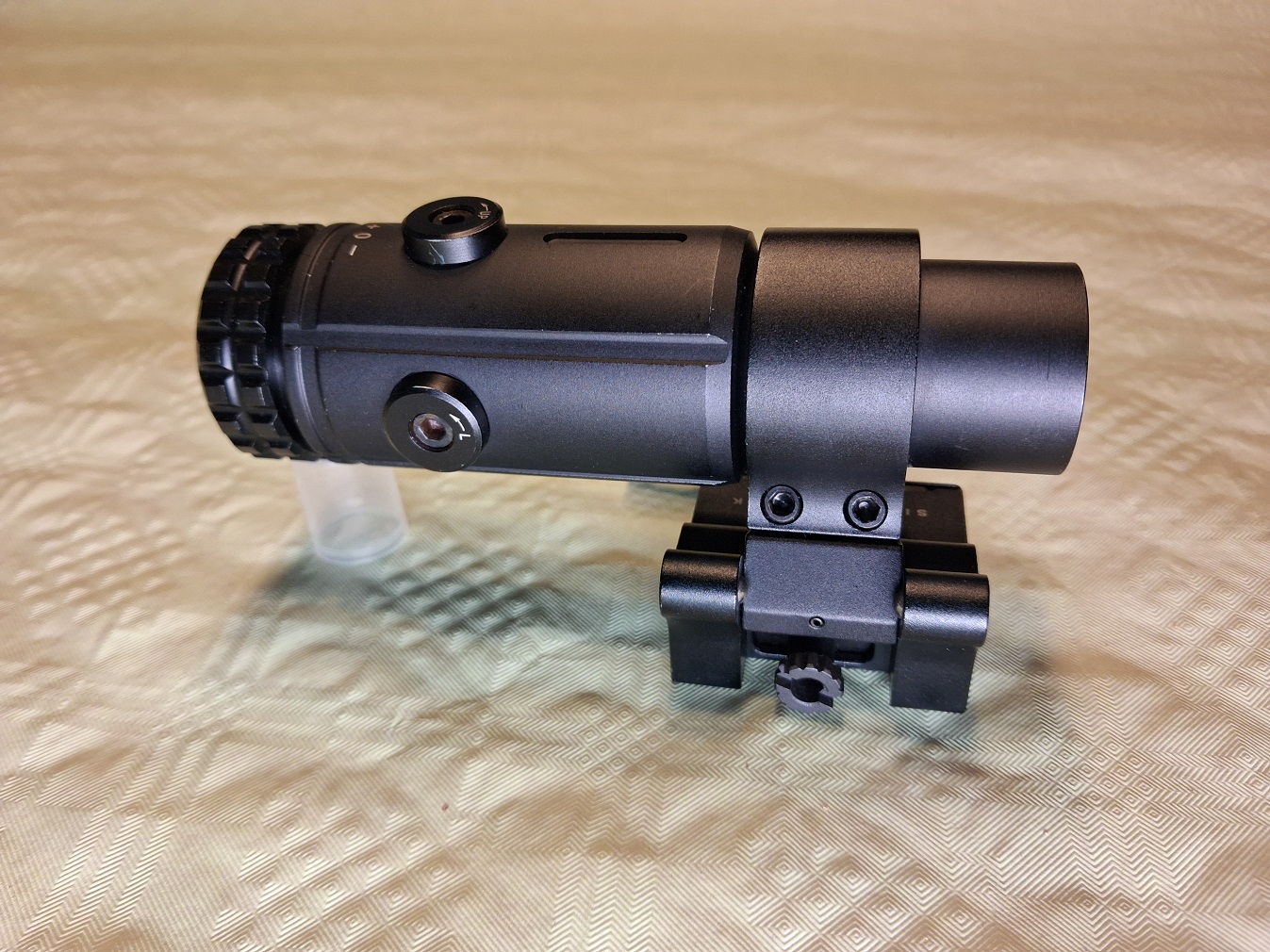 Sightmark T-5 Magnifier – kuva 1