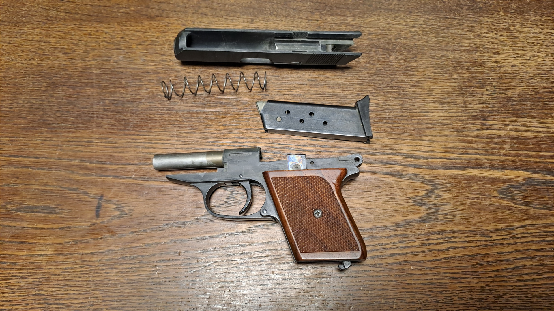 Röhm RG9 Schreckschusspistole – Bild 5