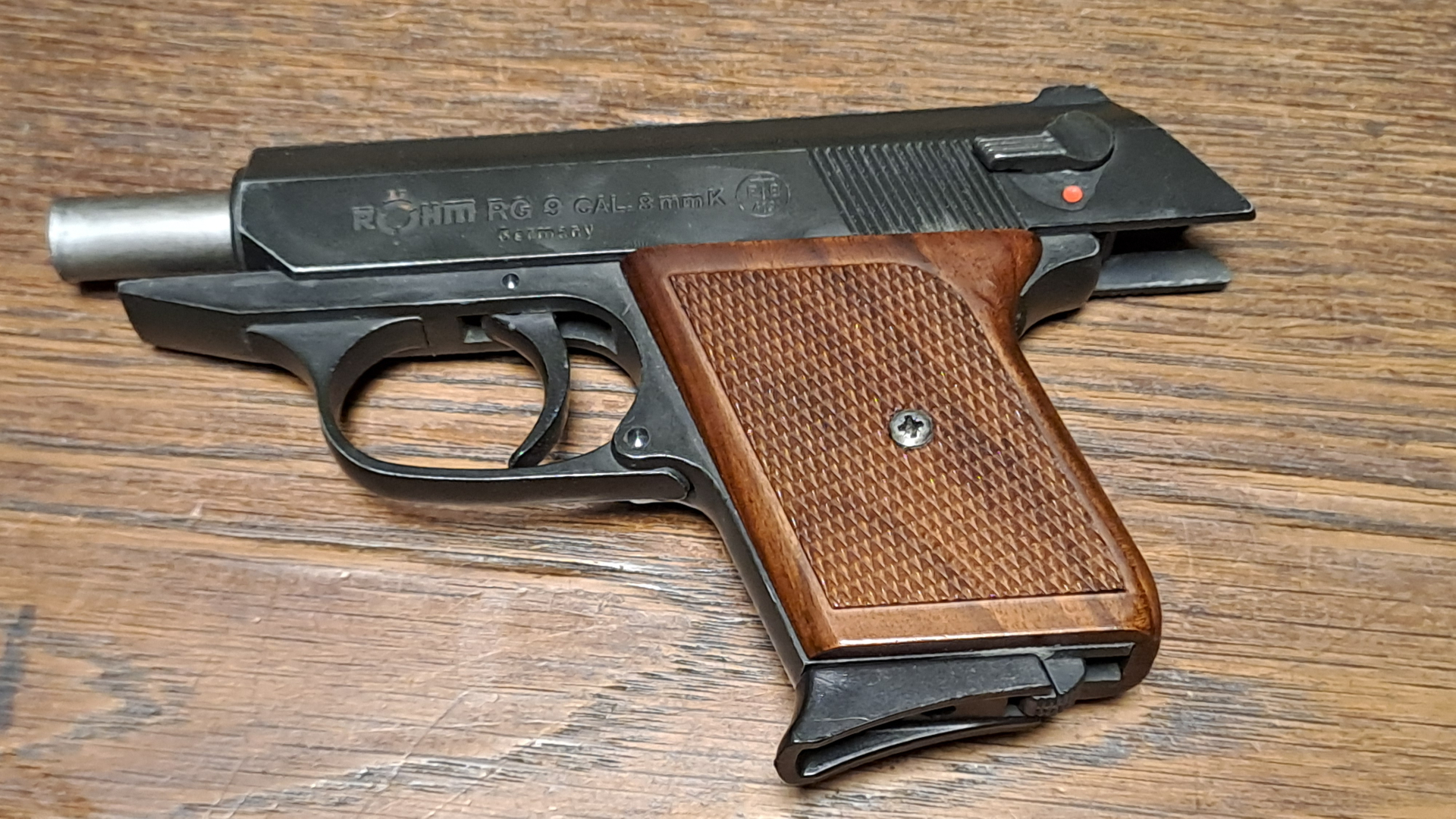 Röhm RG9 Schreckschusspistole – Bild 4
