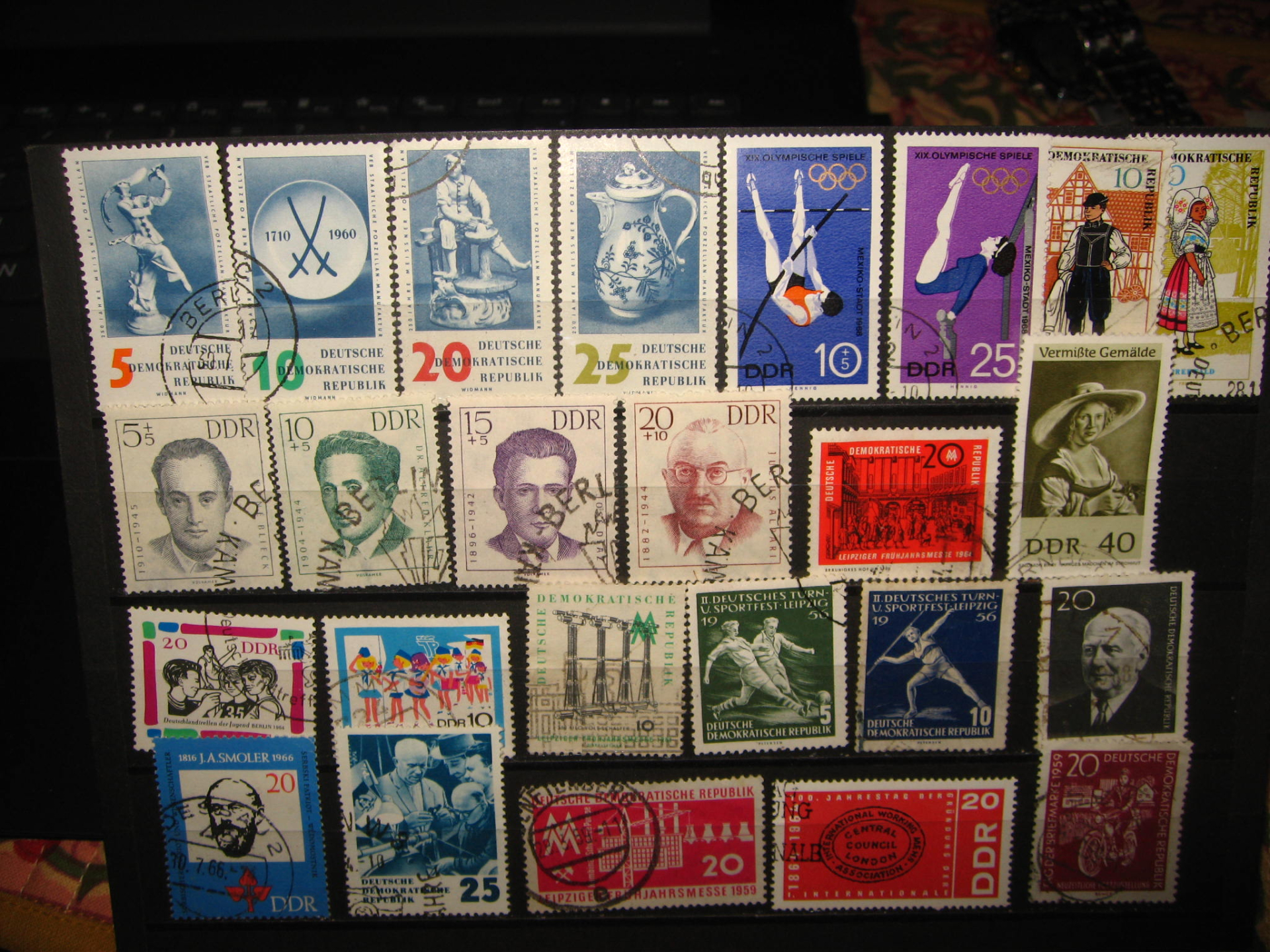 25x DDR Gestempelt.. – Bild 1