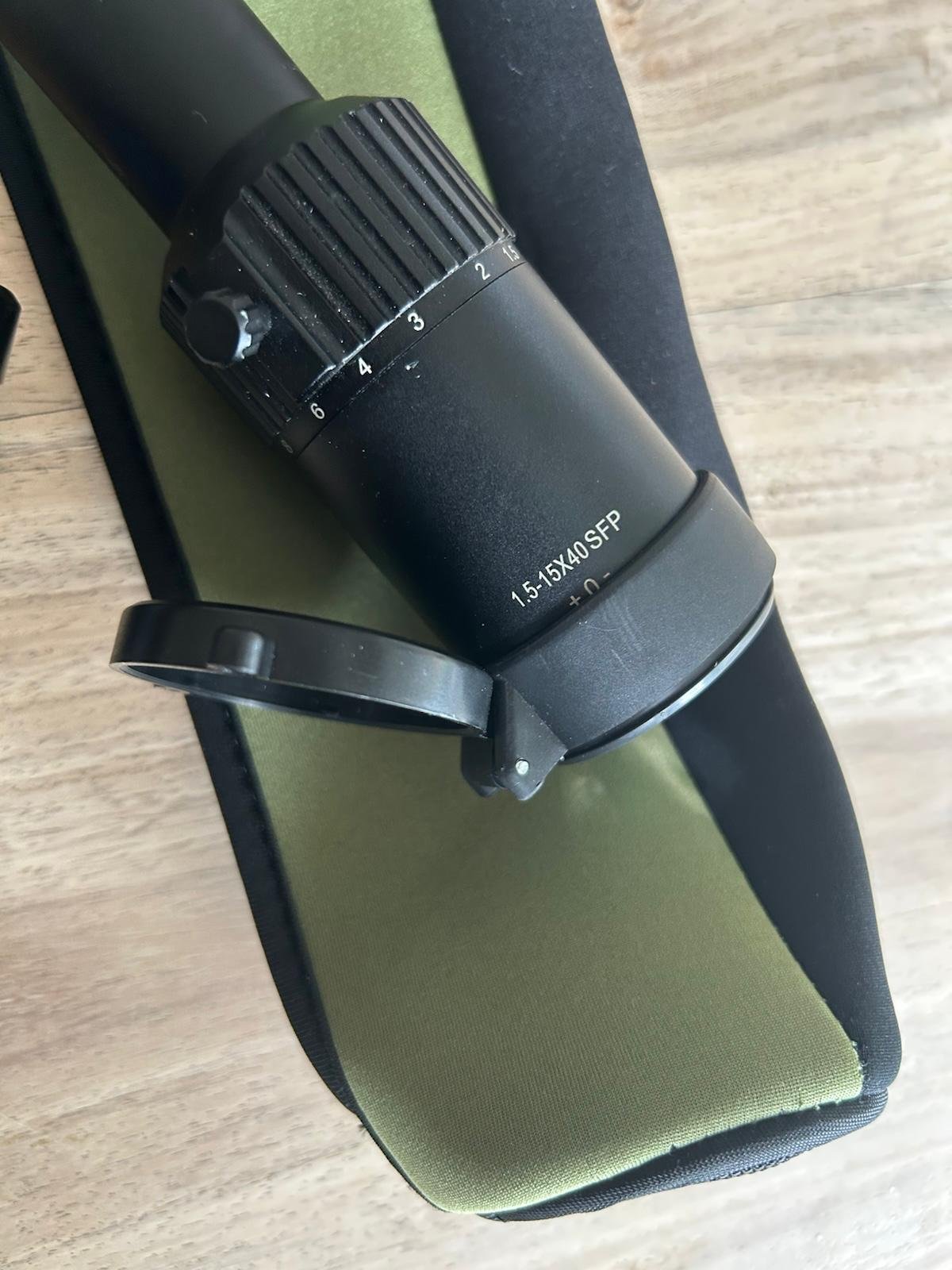 DDoptics Nighteagle V10 1,5-15x40 NXT Zielfernrohr inkl. Rusan MAR-46 Klemmadapter – Bild 2