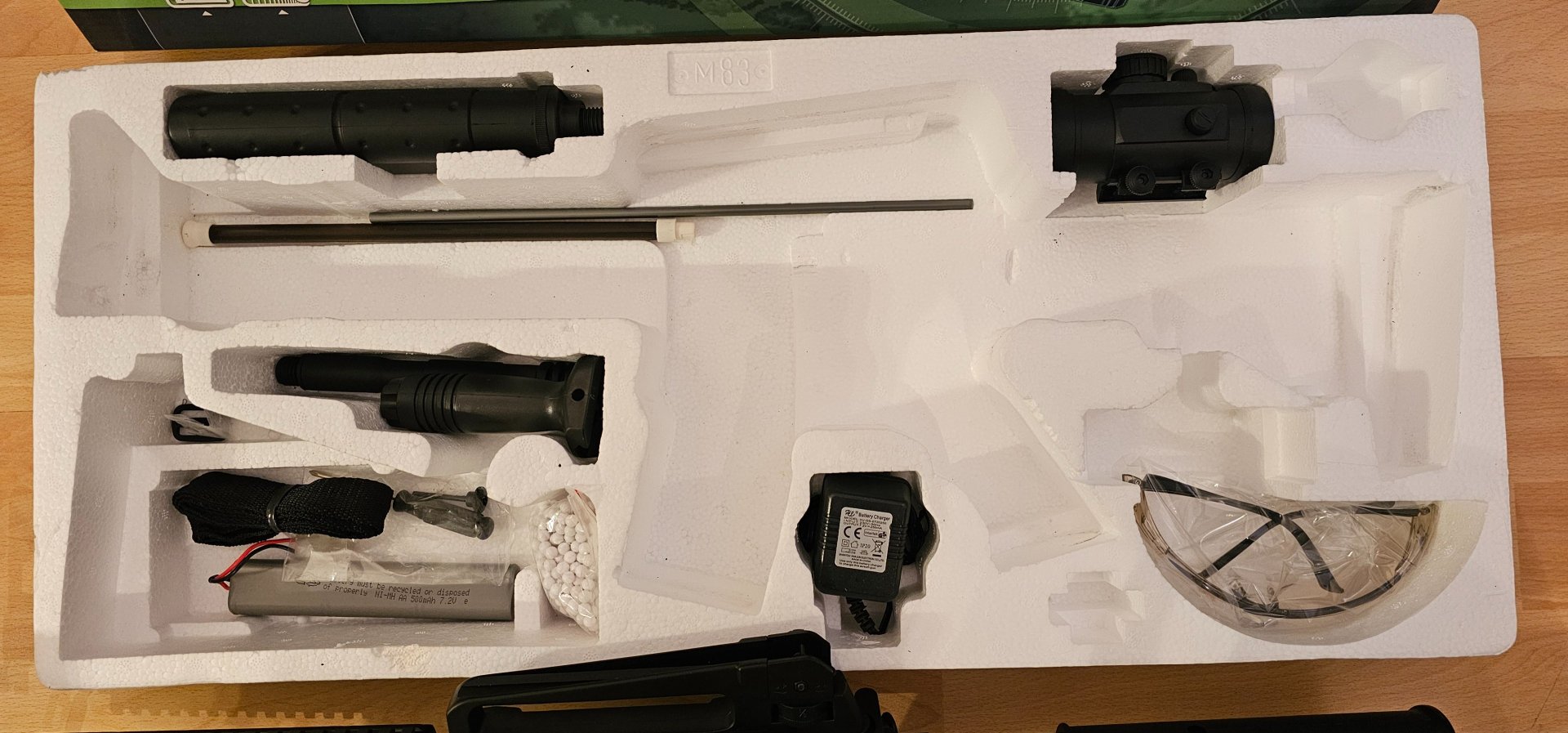 Combat Zone G.I. 44 A1 AEG 6mm Airsoft <0,5J Komplettset + Zubehör OVP – Bild 4