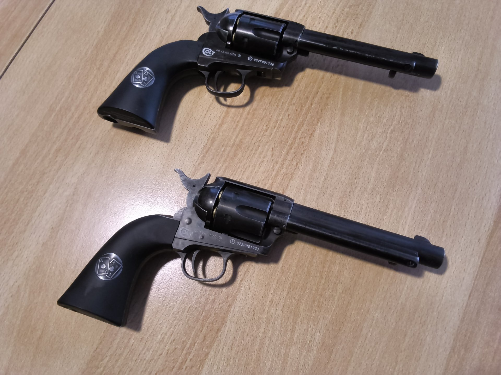 Colt Limited Edition Double Aces Dual Set CO2 BB – Bild 3