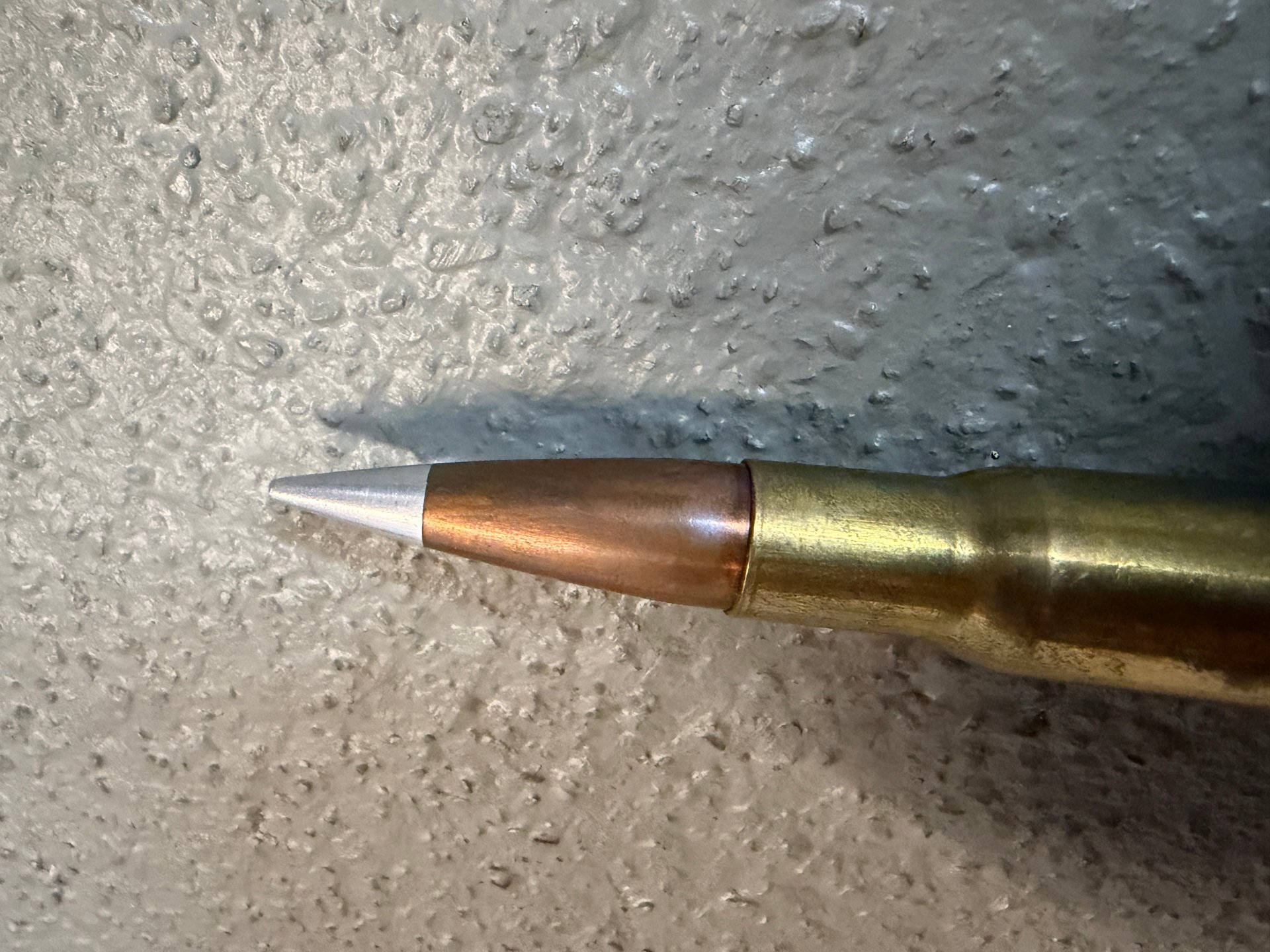 Dekomunition Patrone .50 BMG (12,7x99) Hornady A-Max Geschoss – Bild 2