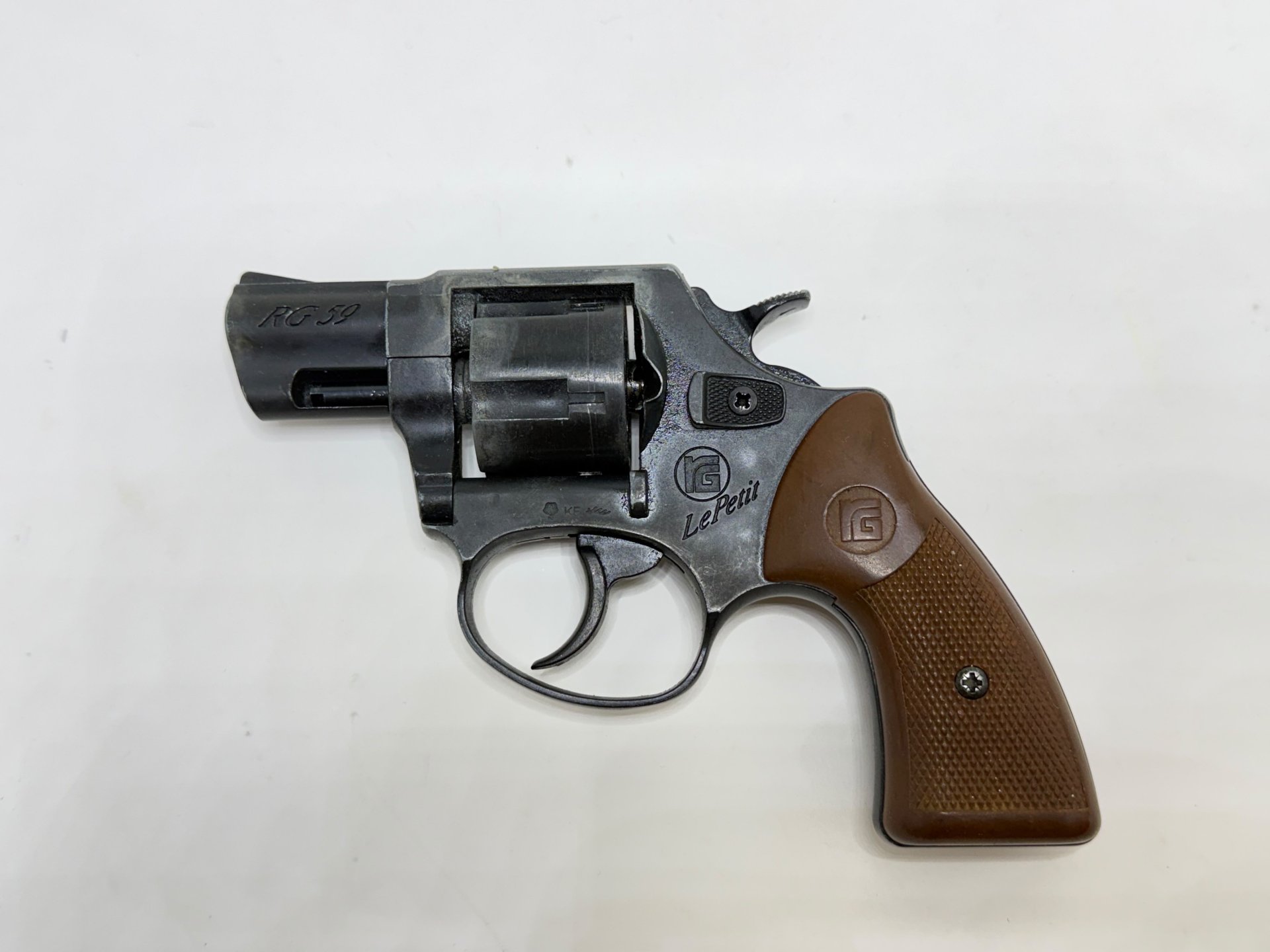 Revolver Röhm Mod. RG 59 -Le Petit- Kal. 9mm Knall. – Bild 2