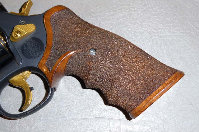 Smith & Wesson Revolver Mod. 686- 6 ( 4“ ) „Club 30“. Kal. 357 Magnum. – Bild 5