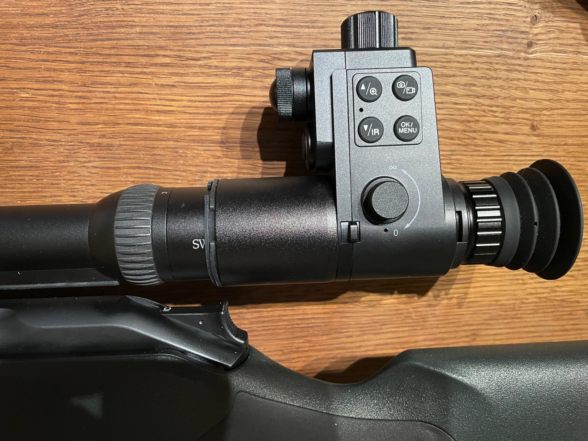 Repetierbüchse Blaser R8 Professional Kaliber.30.06 inkl. Swarovski Z4i 3-12x50 4AI SR – Bild 4
