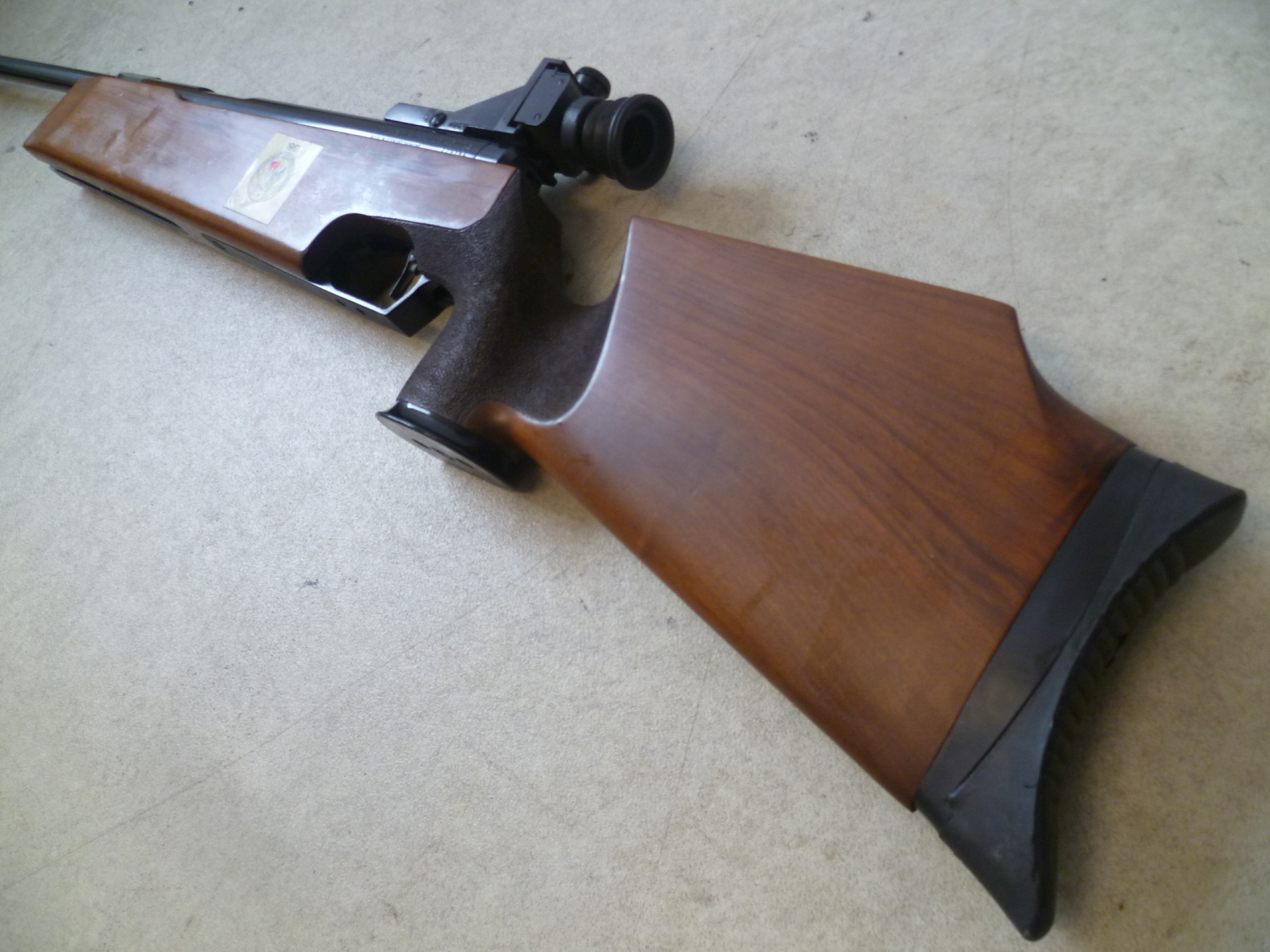 Match-Luftgewehr Feinwerkbau Modell 300 S links – Bild 2
