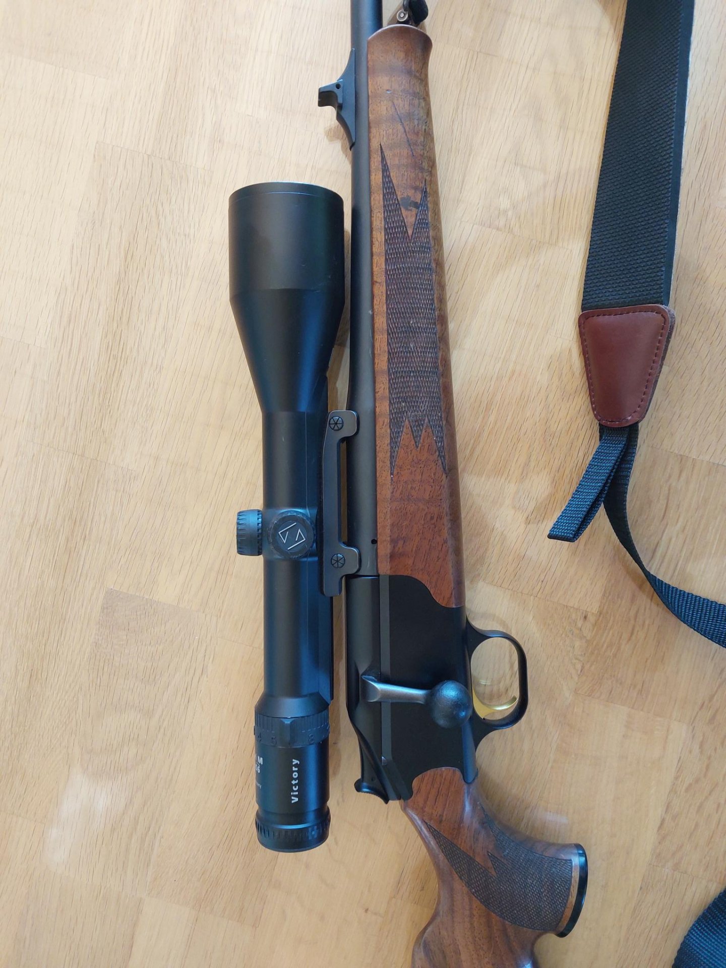 Repetierer Blaser R93 Kal. 9,3x64 mit Zeiss 3-12x56 – Bild 2