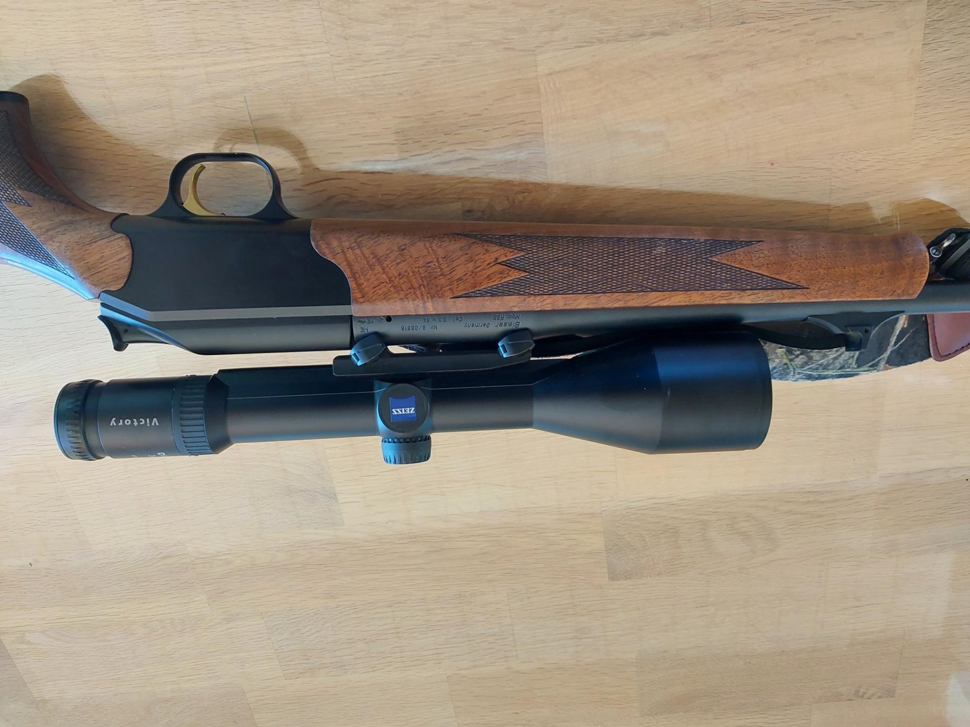 Repetierer Blaser R93 Kal. 9,3x64 mit Zeiss 3-12x56 – Bild 5