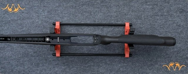 Blaser R8 Professional Success Schaft Lochschaft mit System,Brownscgwartz LINKS – Bild 5