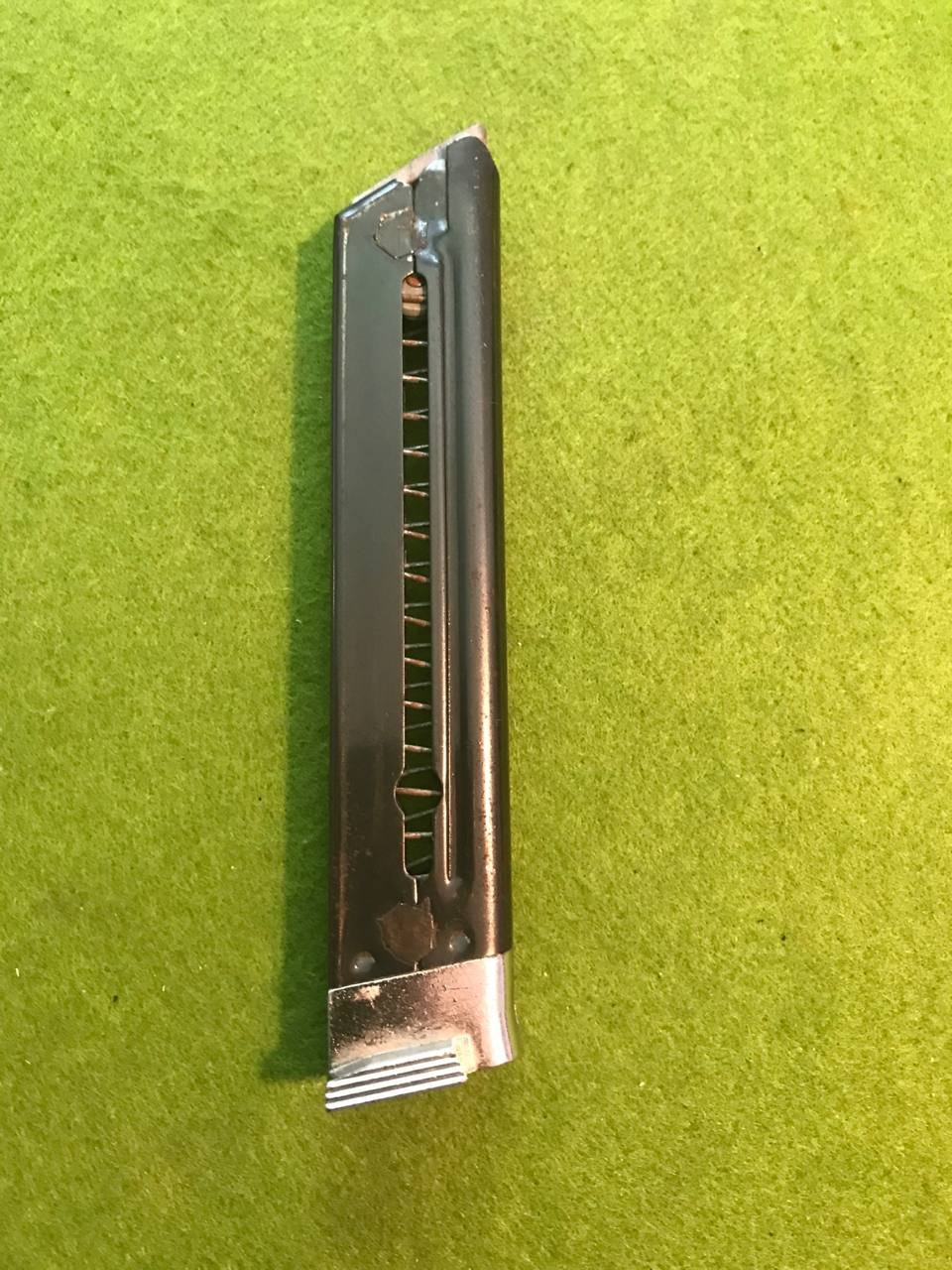 MAGAZIN FÜR RUGER SPORTPISTOLE MK 1 KAL. 22 – Bild 2