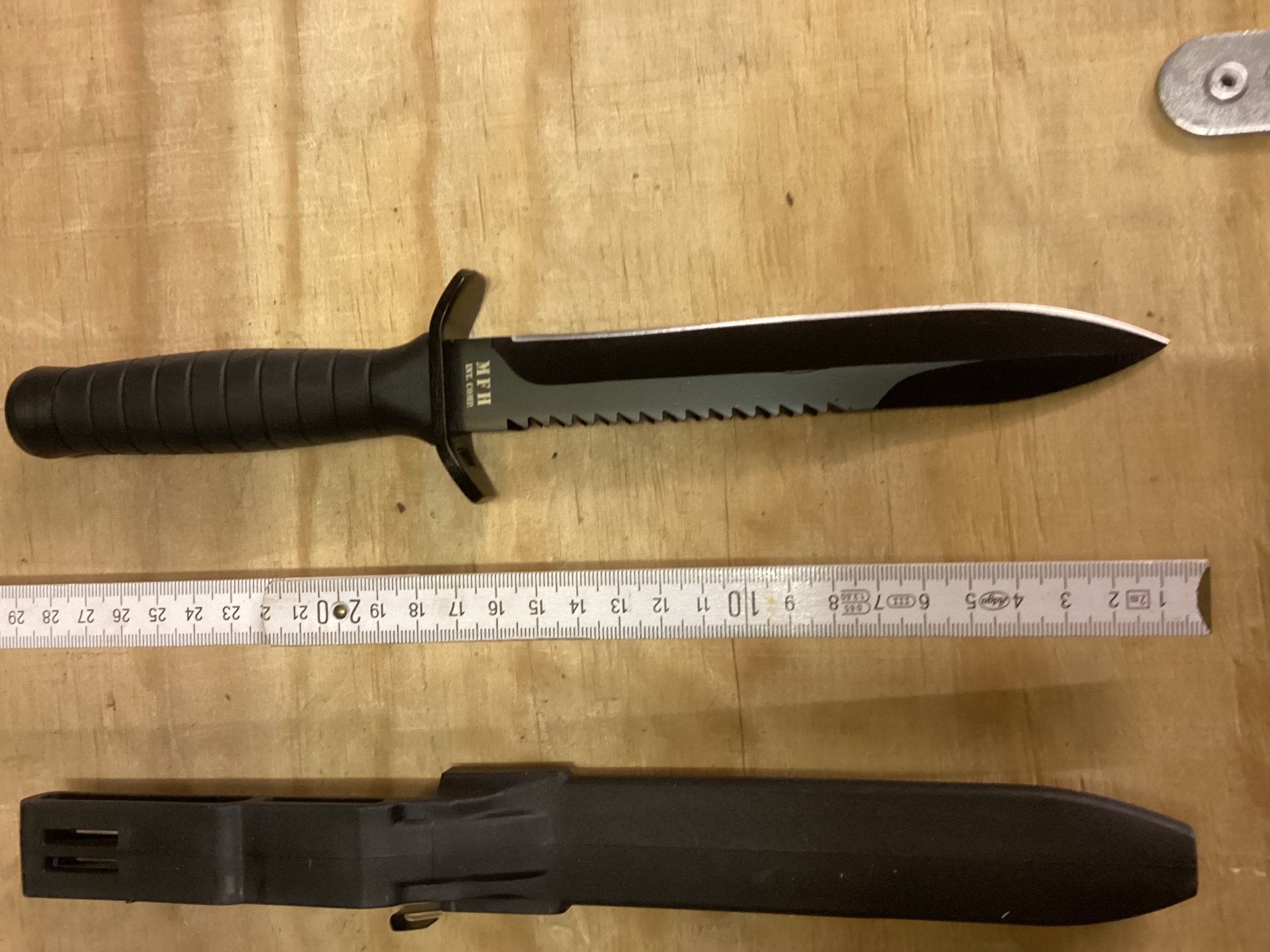 Polnisches Kampfmesser WZ98, schwarz, mit Scheide, KOPIE – Bild 2