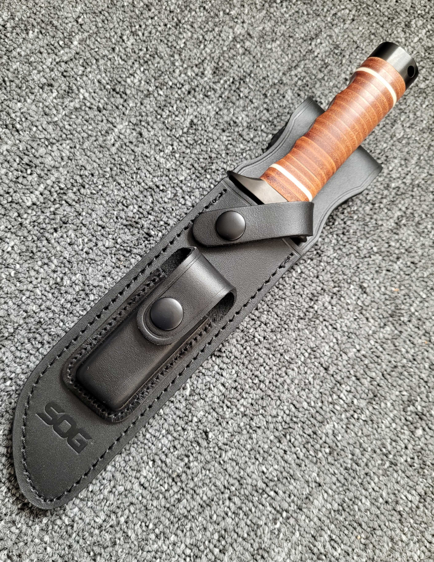 SOG Bowie 2.0 (S1T-L), Messer, neu, Ledergriff/Lederscheide. „Vietnam Bowie“ – Bild 3