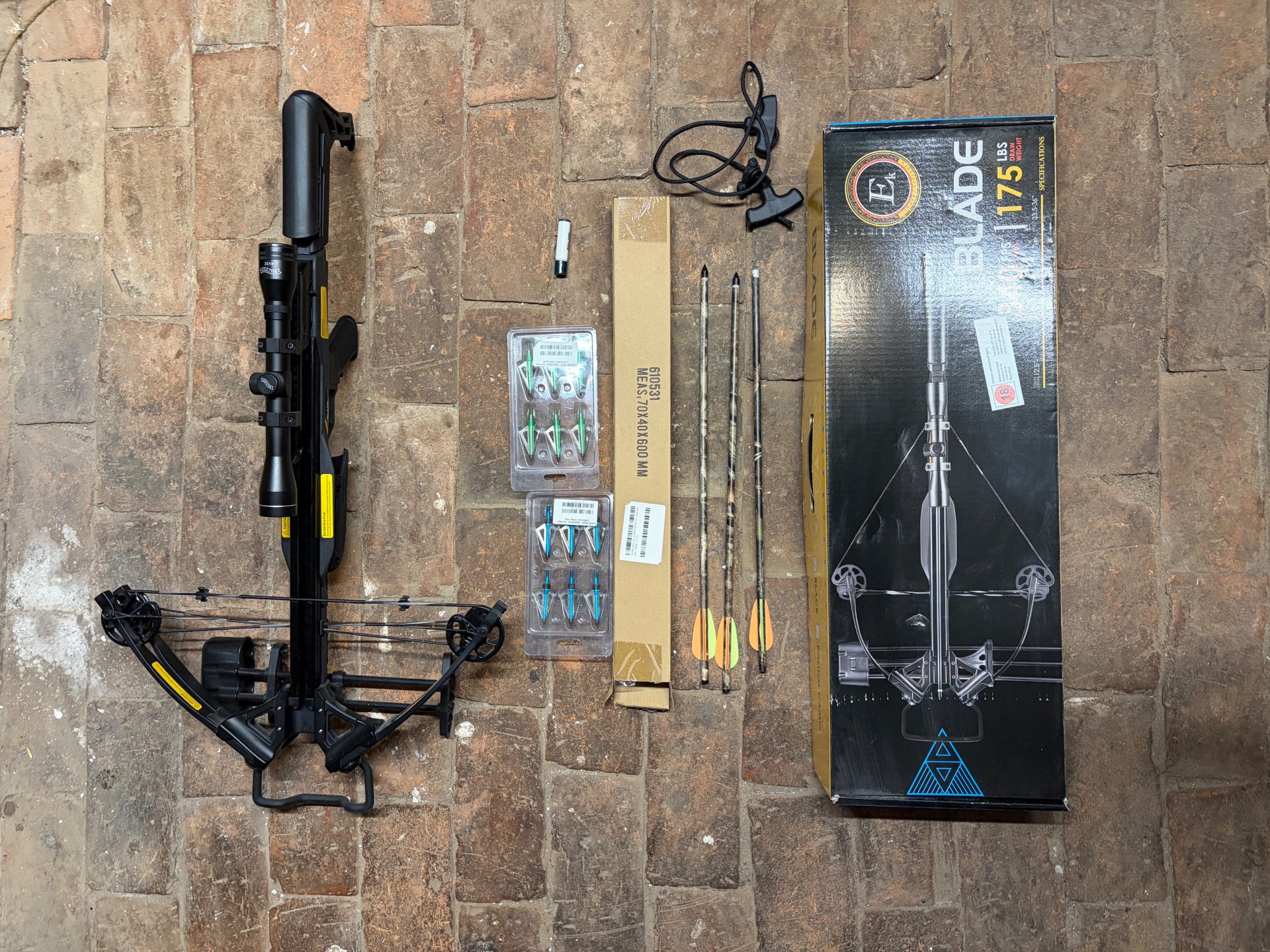 Compound Armbrust Blade 340FPS 175LBS mit 15 Pfeilen 22Zoll und Jagdspitzen – Bild 1