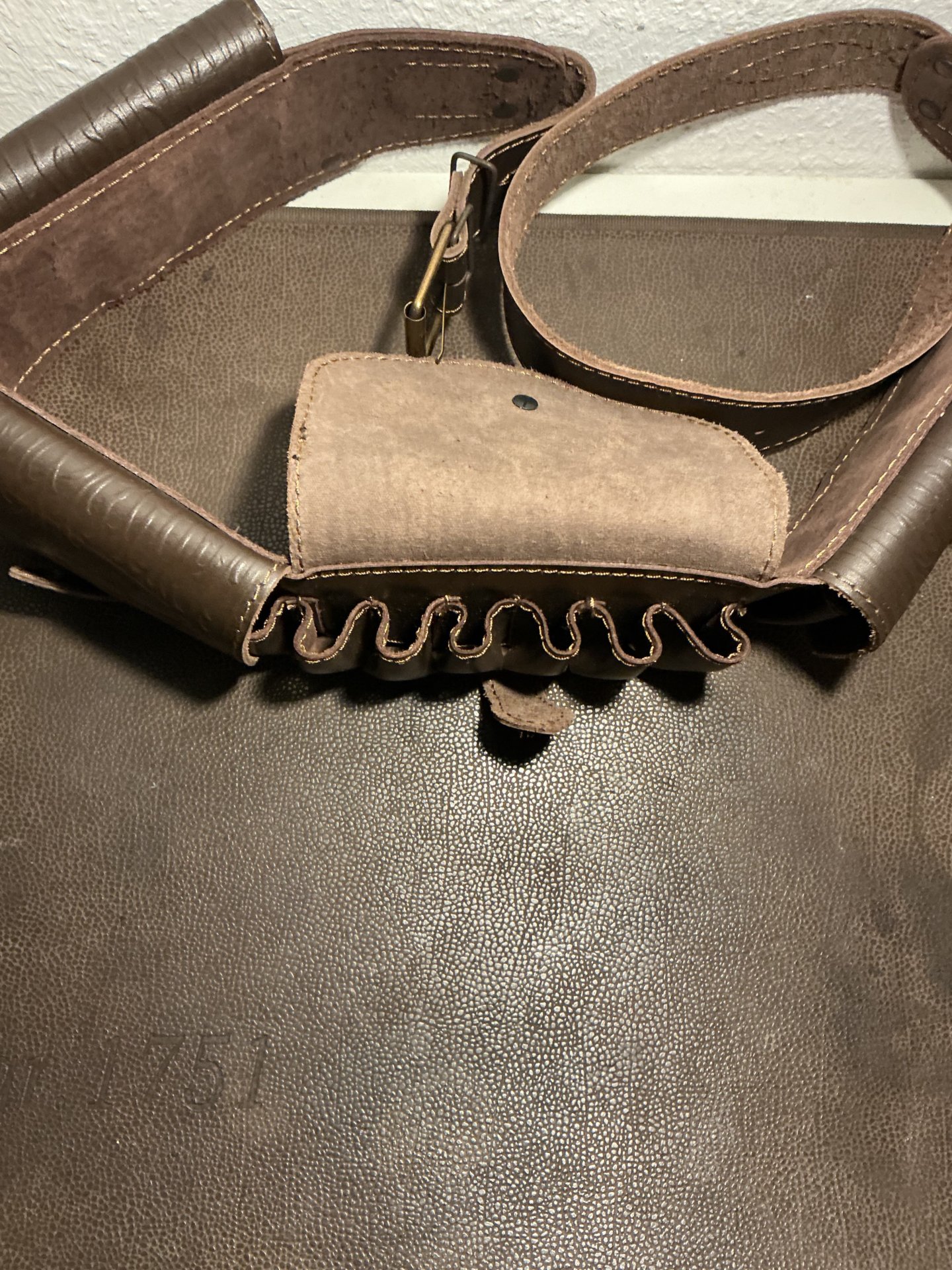 Schinkenfutteral , Jagdtasche,Patronen Gürtel mit Jagdmotiven – Bild 3