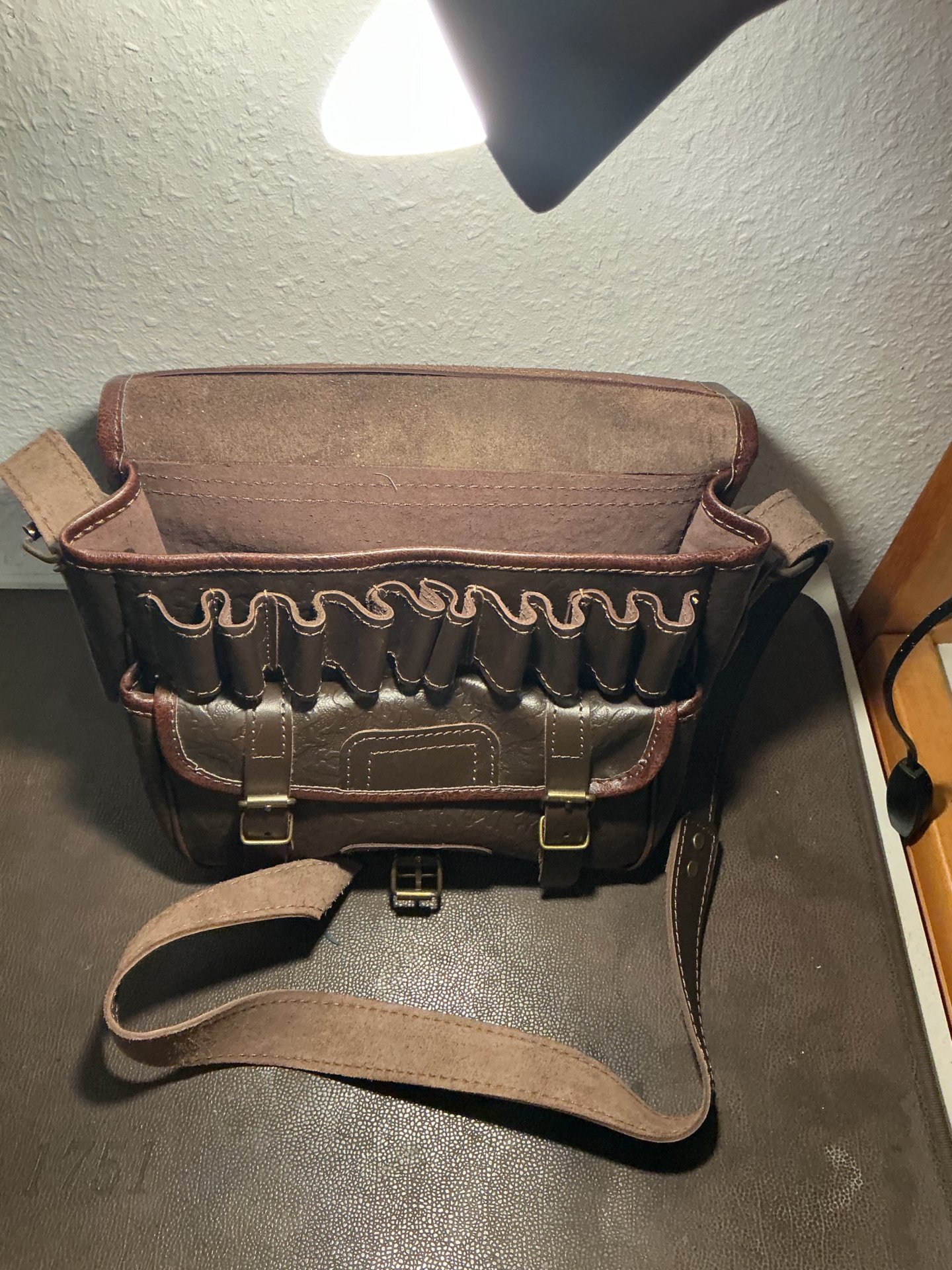 Schinkenfutteral , Jagdtasche,Patronen Gürtel mit Jagdmotiven – Bild 6