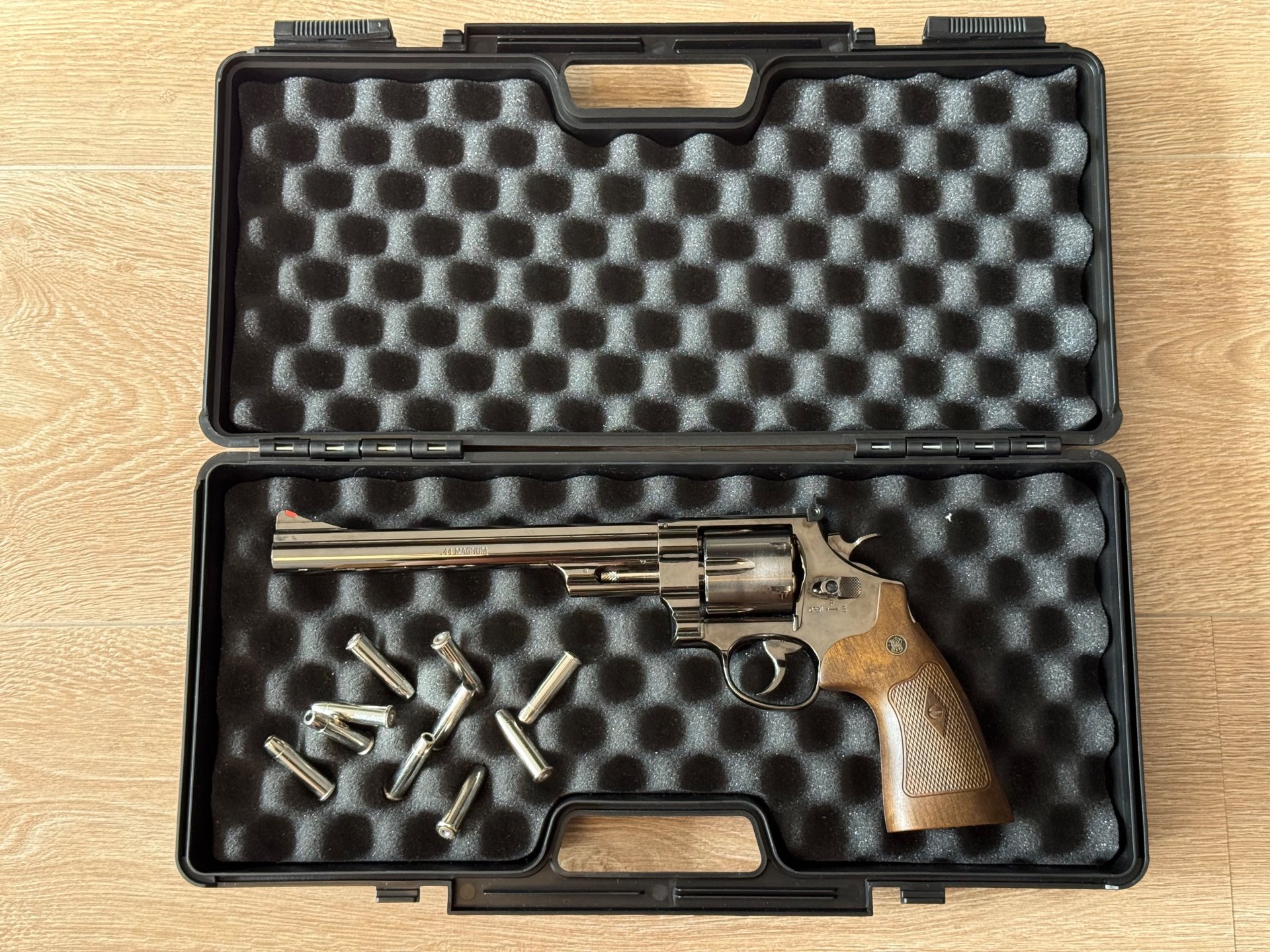 Smith & Wesson M29 8 3/8 Zoll Hochglanzbrüniert Co2-Revolver #004 – Bild 1
