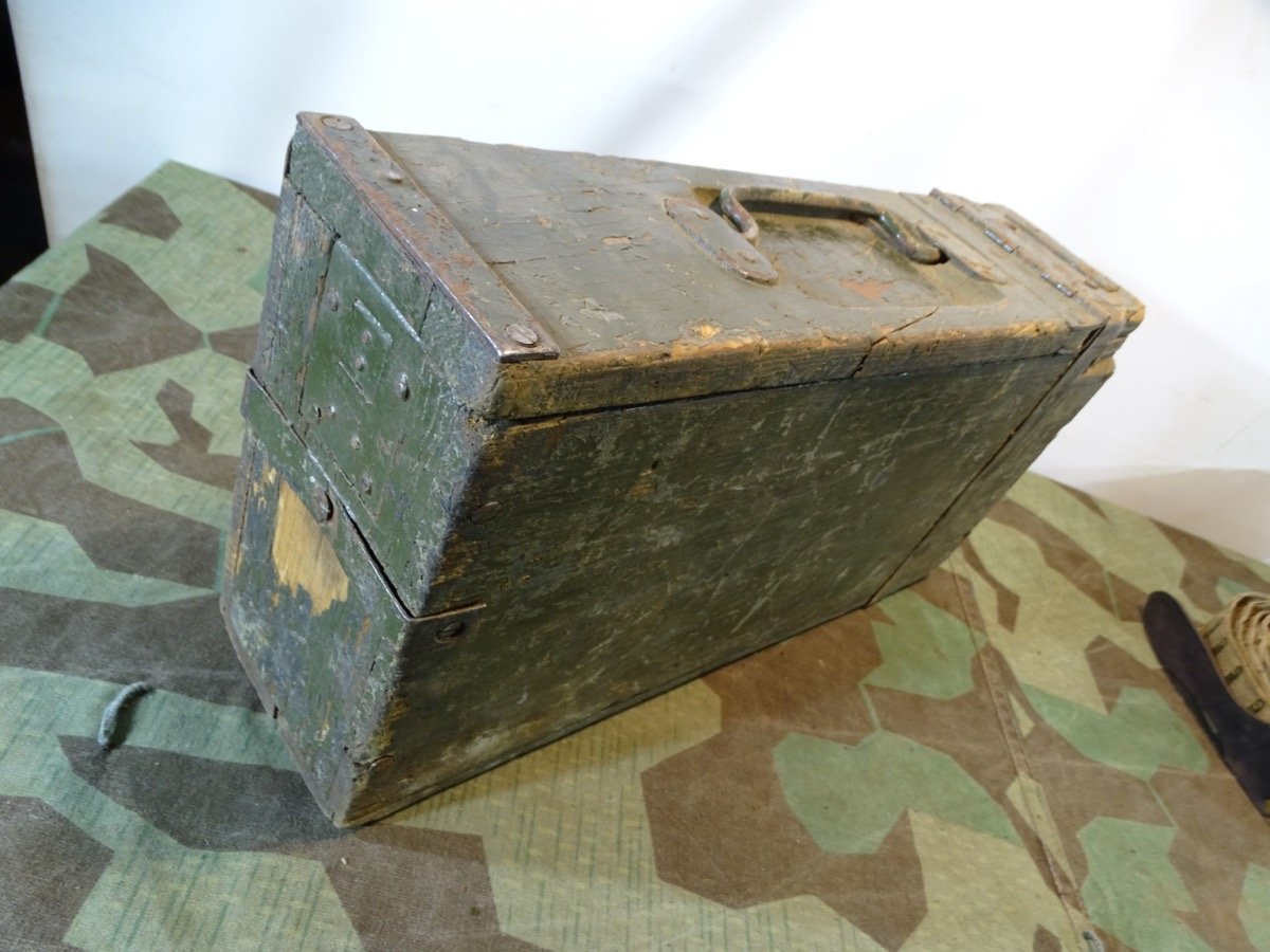Holz Patronenkasten / Gurtkasten MG Schwarzlose mit Gurt, 1./2. Weltkrieg. – Bild 6