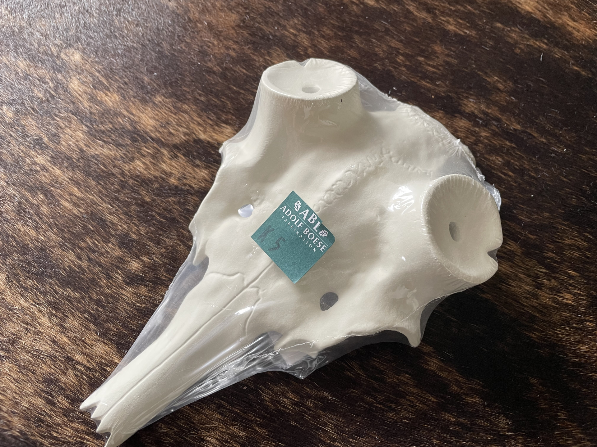 Kunstschädel Damhirsch aus Aluminium, ABL, 40mm Rosenstock – Bild 1