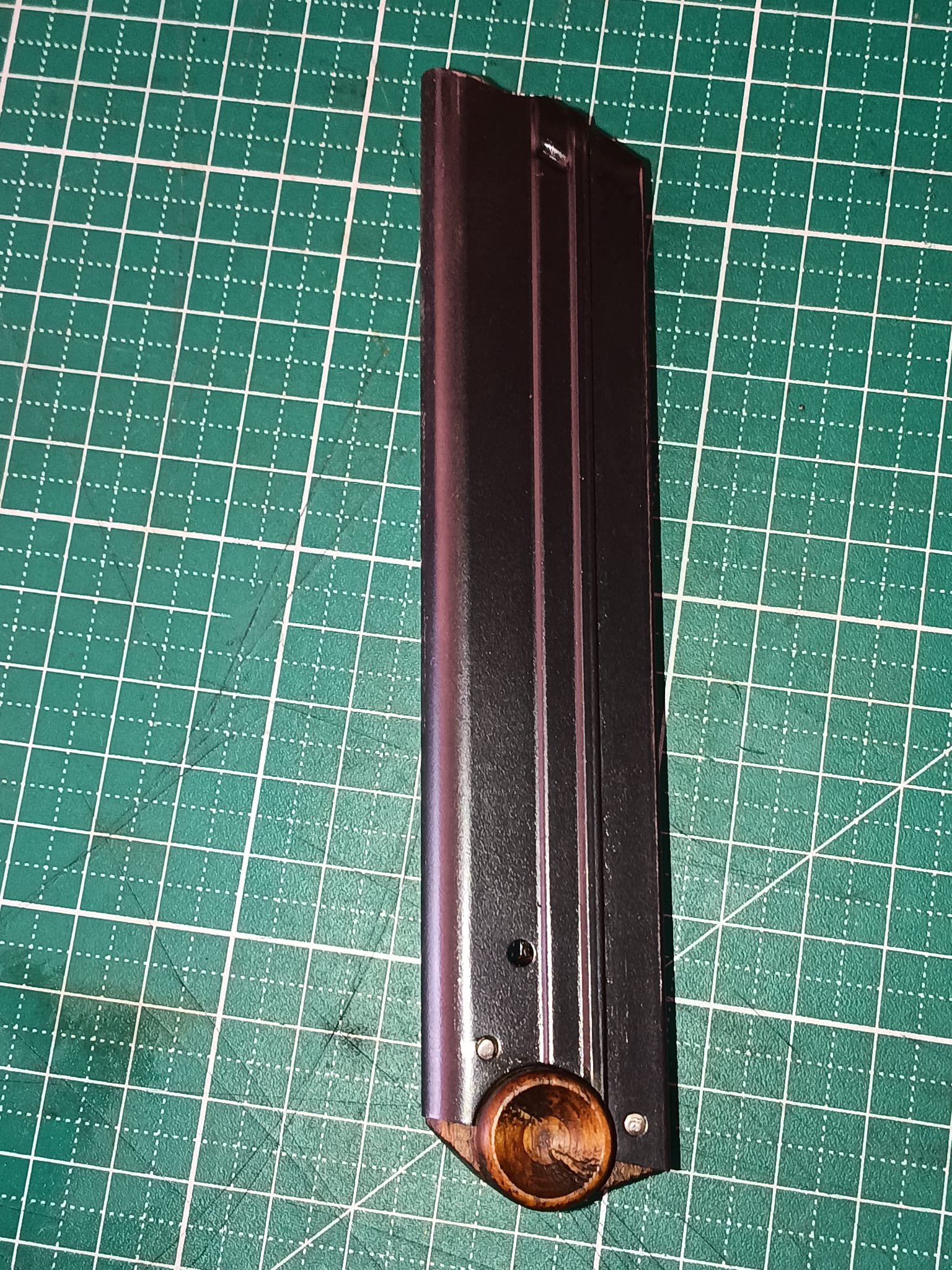 Originales Magazin Parabellum 08 9mm Luger Holzboden – Bild 4