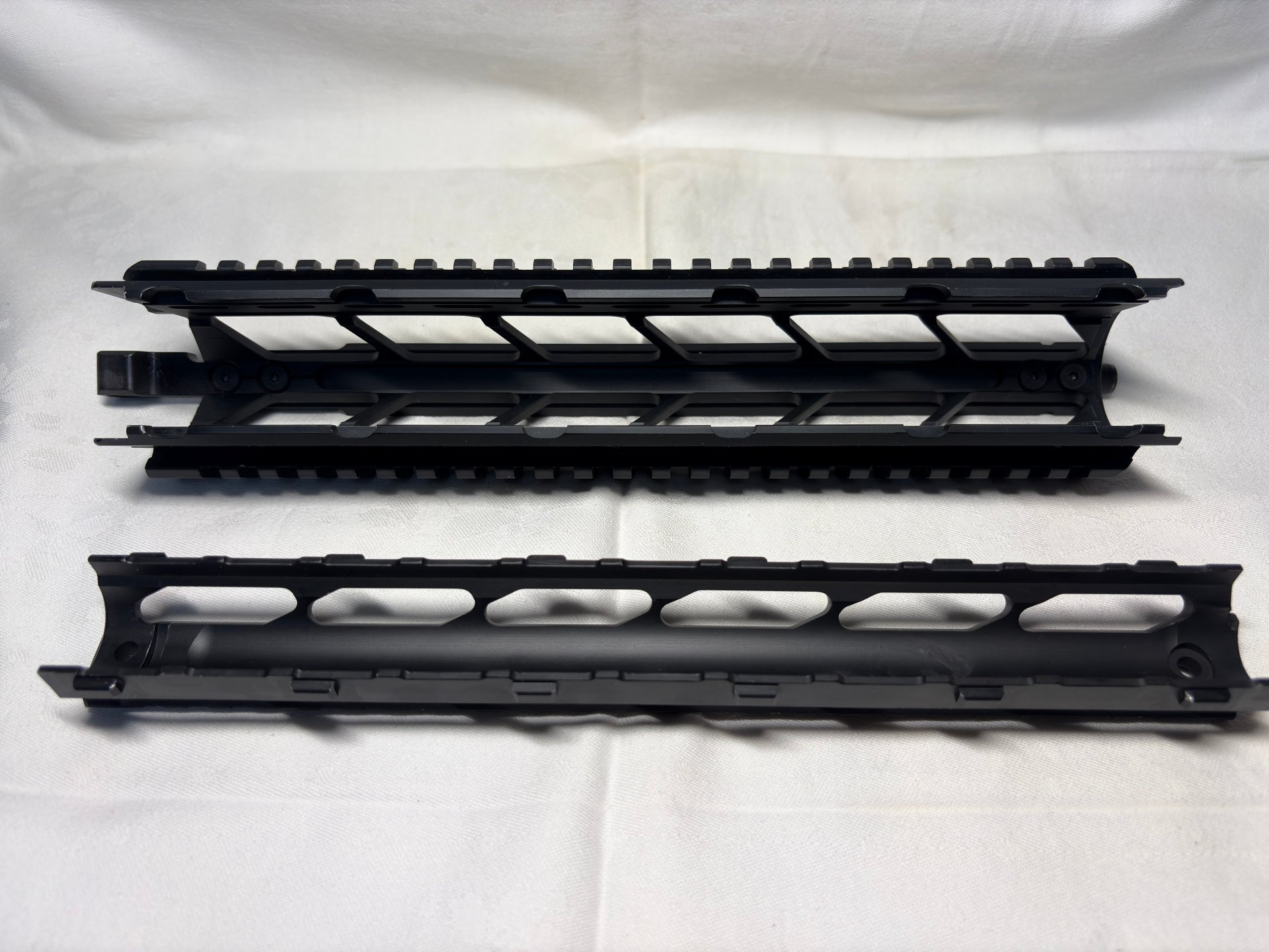Taktischer Handschutz SIG551 Quadrail Picatinny – Bild 4