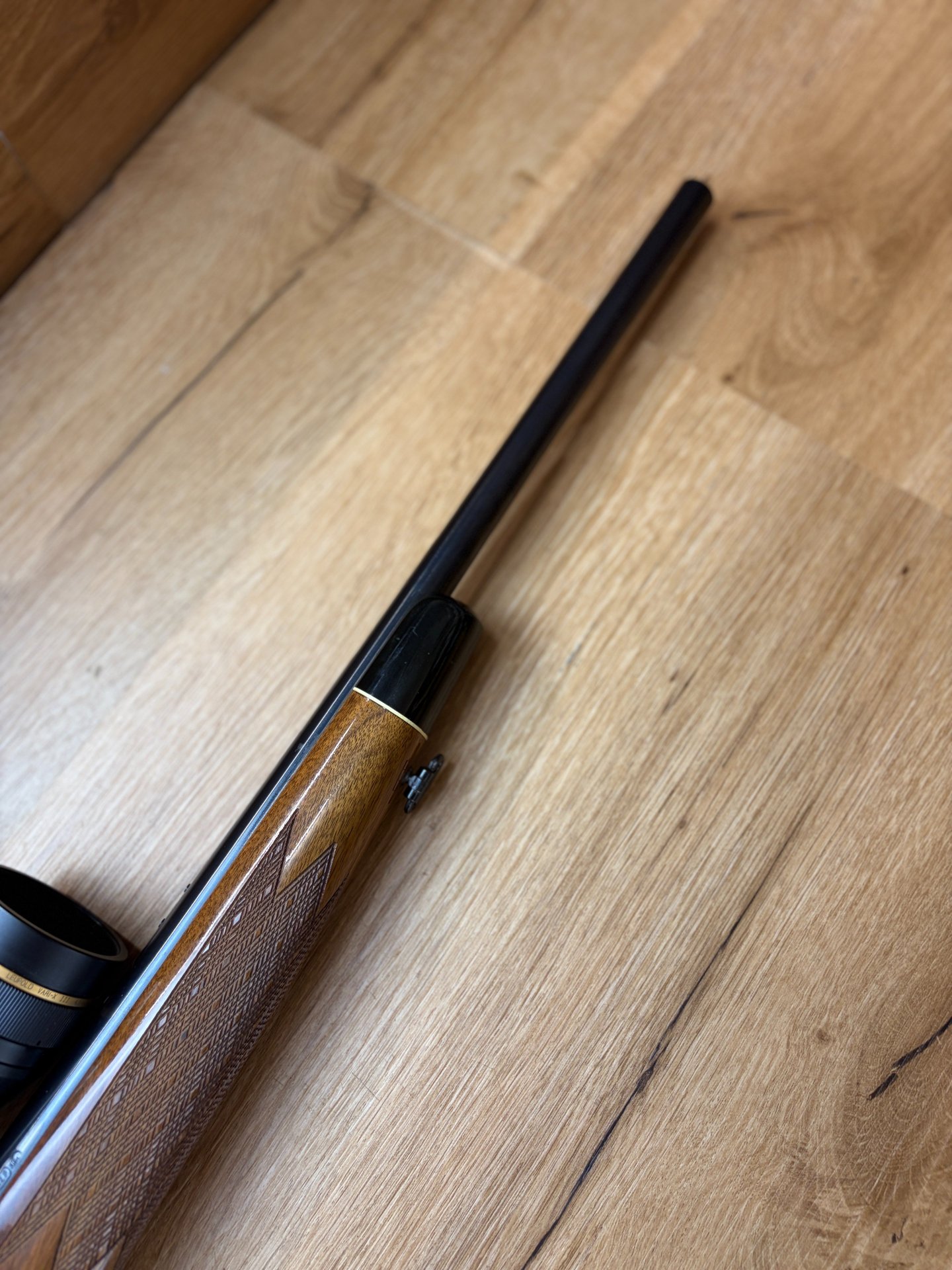 Remington 700 30-06 incl. Leupold Zielfernohr – Bild 2