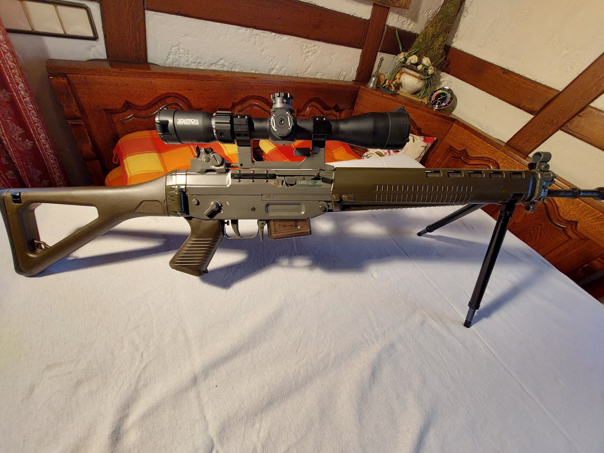 SL-Gewehr SG550 Zivil (STG) .223REM. – Bild 4