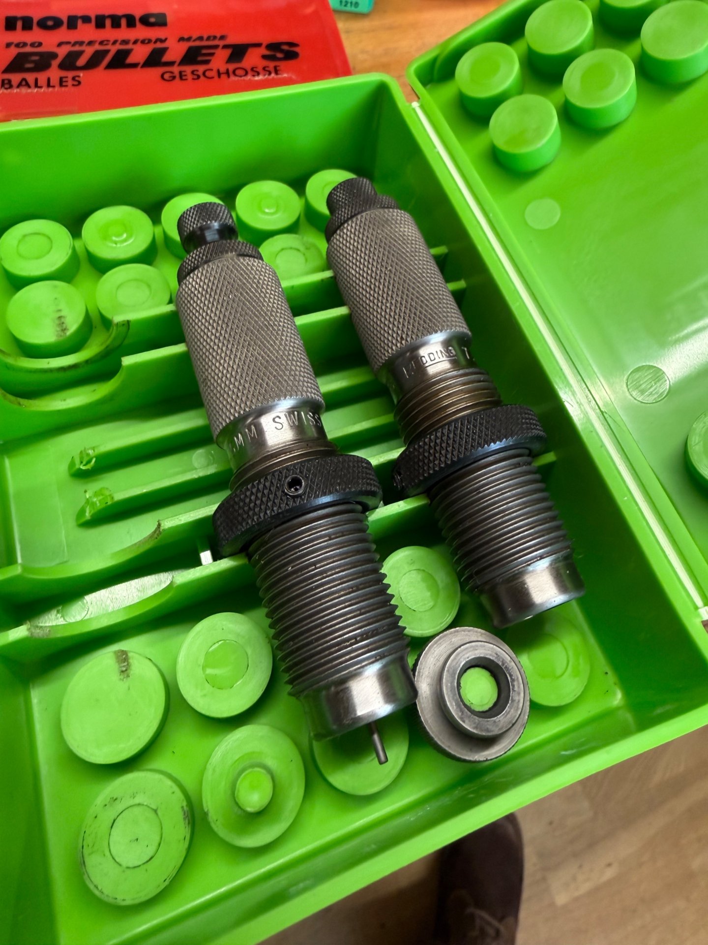 Wiederladematritze Full Lengh Die Set von Redding Kal.7,5 mm Swiss – Bild 1