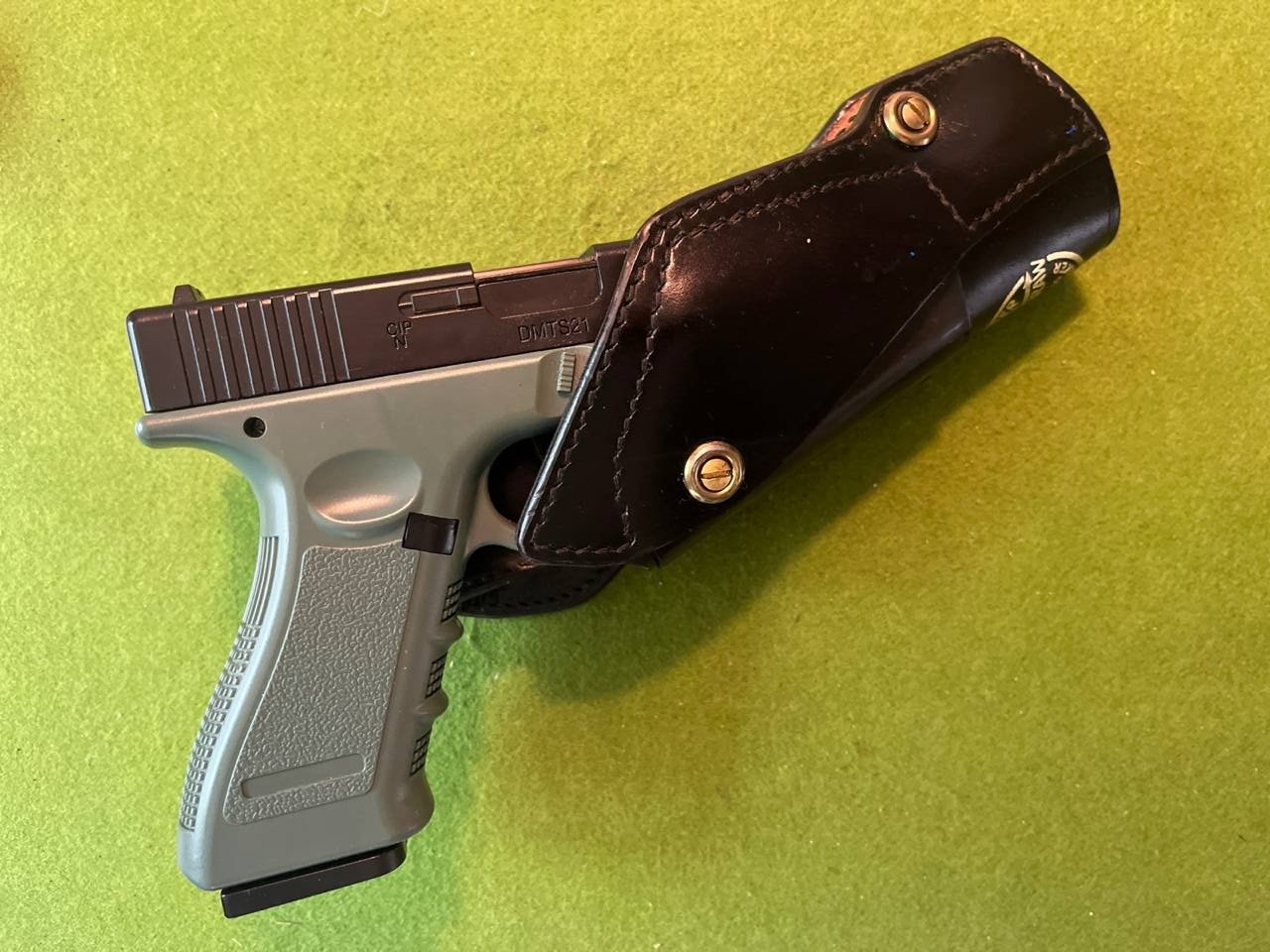 SCHÖNES IPSC MASSIVES WETTKAMPFHOLSTER SICKINGER GROßE SPORTPISTOLEN (1911, STI?) – Bild 1