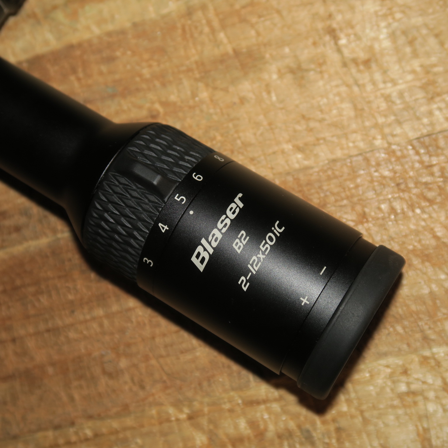 original BLASER B2 2-12x50 iC mit LEUCHTABSEHEN und QDC + INNESCHIENE zeiss swarovski – Bild 2