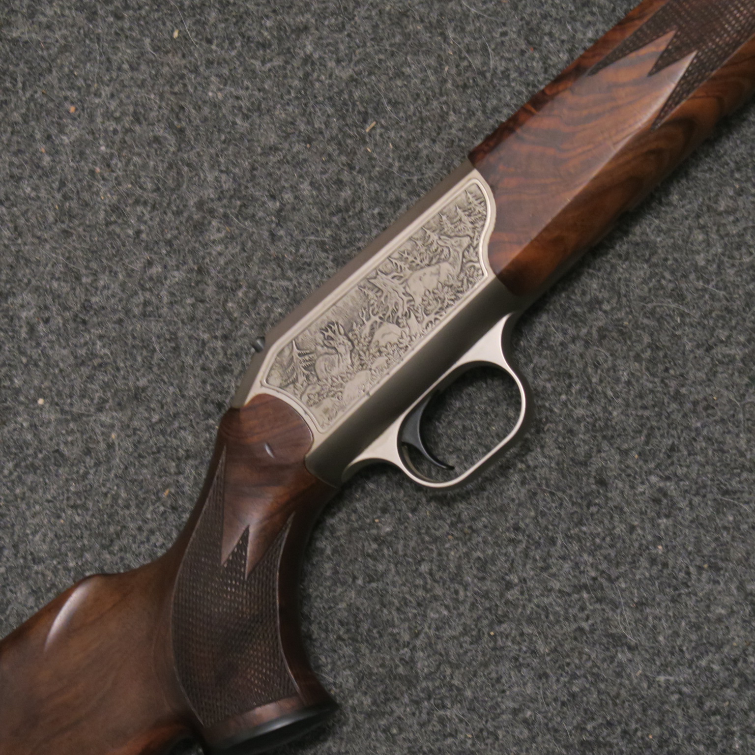 BLASER R93 LUXUS SCHAFT mit ROTWILD / REHWILD SEITENPLATTEN KOMPLETTIERUNG – Bild 4