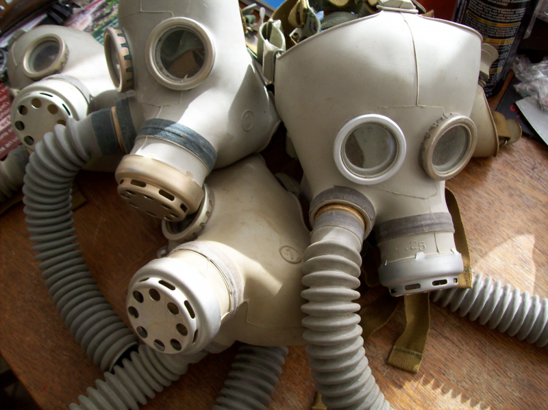 Gasmasken für Kinder – Bild 2