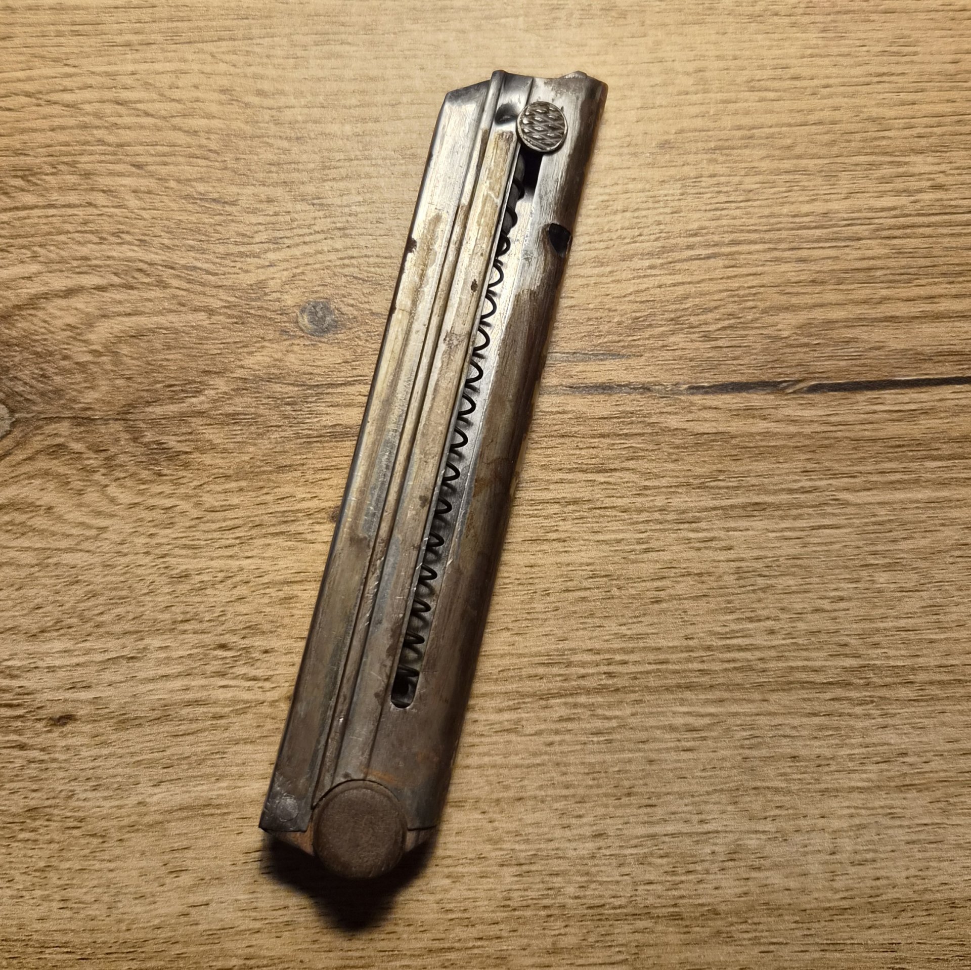 Magazin Luger P08 – Bild 1