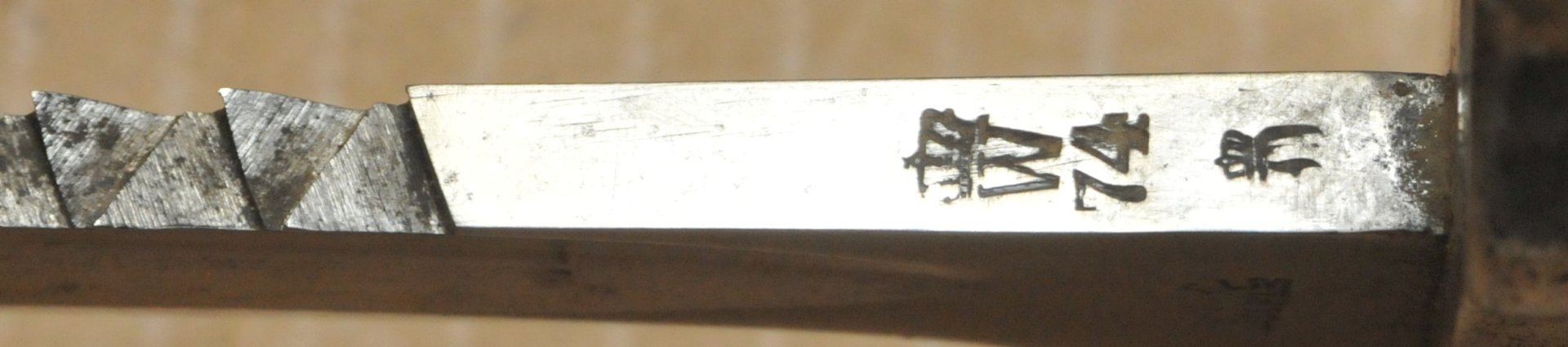 IS 71 mit Sägerücken – Bild 5