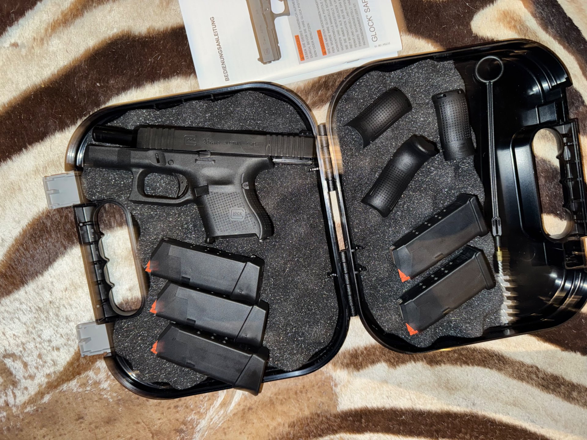 Glock 26 Gen5 9mm (9x19) – ungeschossen – 5 Magazine – OVP – Bild 5