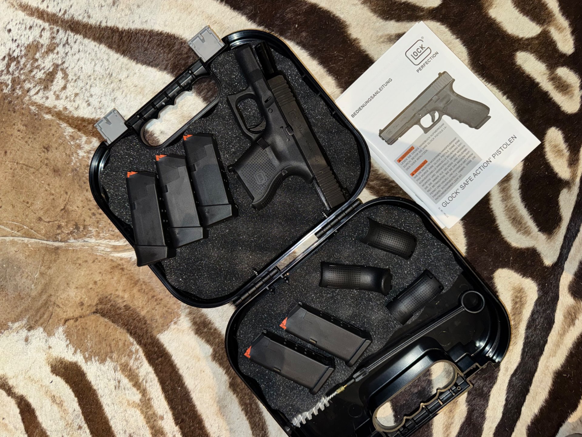 Glock 26 Gen5 9mm (9x19) – ungeschossen – 5 Magazine – OVP – Bild 4