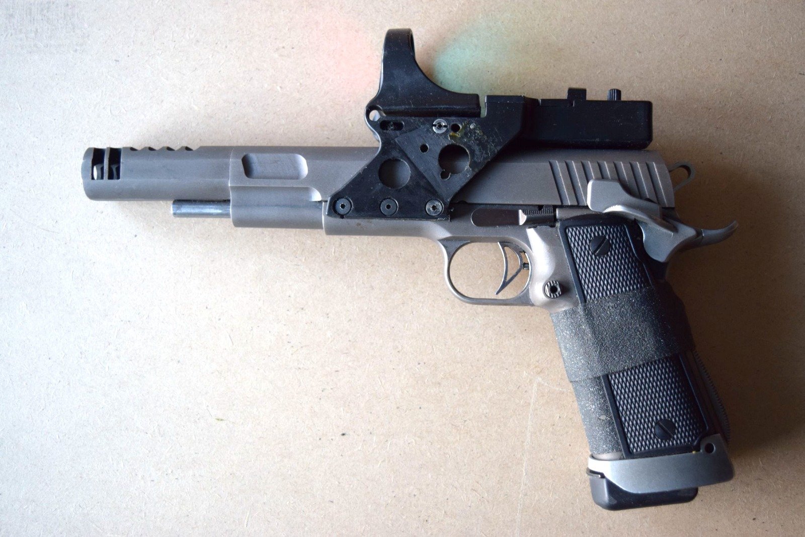 BAWO 38 Super AUTO IPSC – Bild 1
