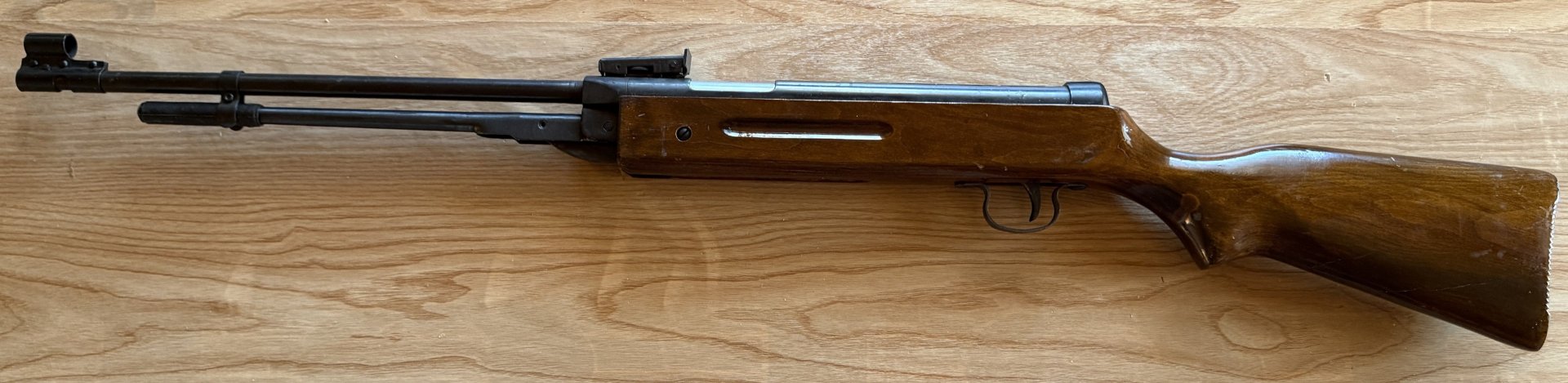 Umarex Luftgewehr mit Unterhebelspanner, Kal. 4,5 mm (.177) Diabolo – Bild 1
