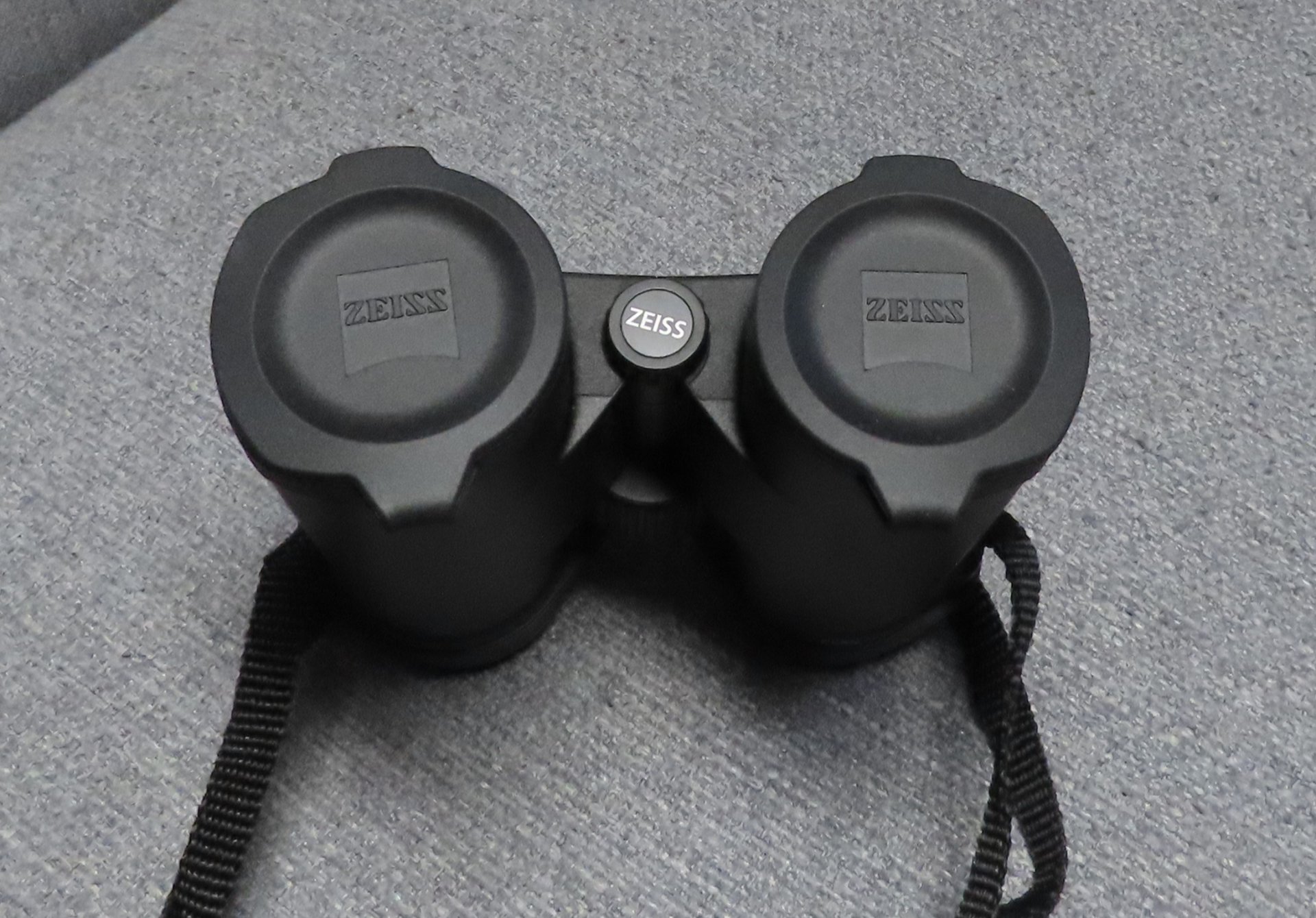 Zeiss Conquest 8 x 32 HDX Fernglas, Neu – Bild 4