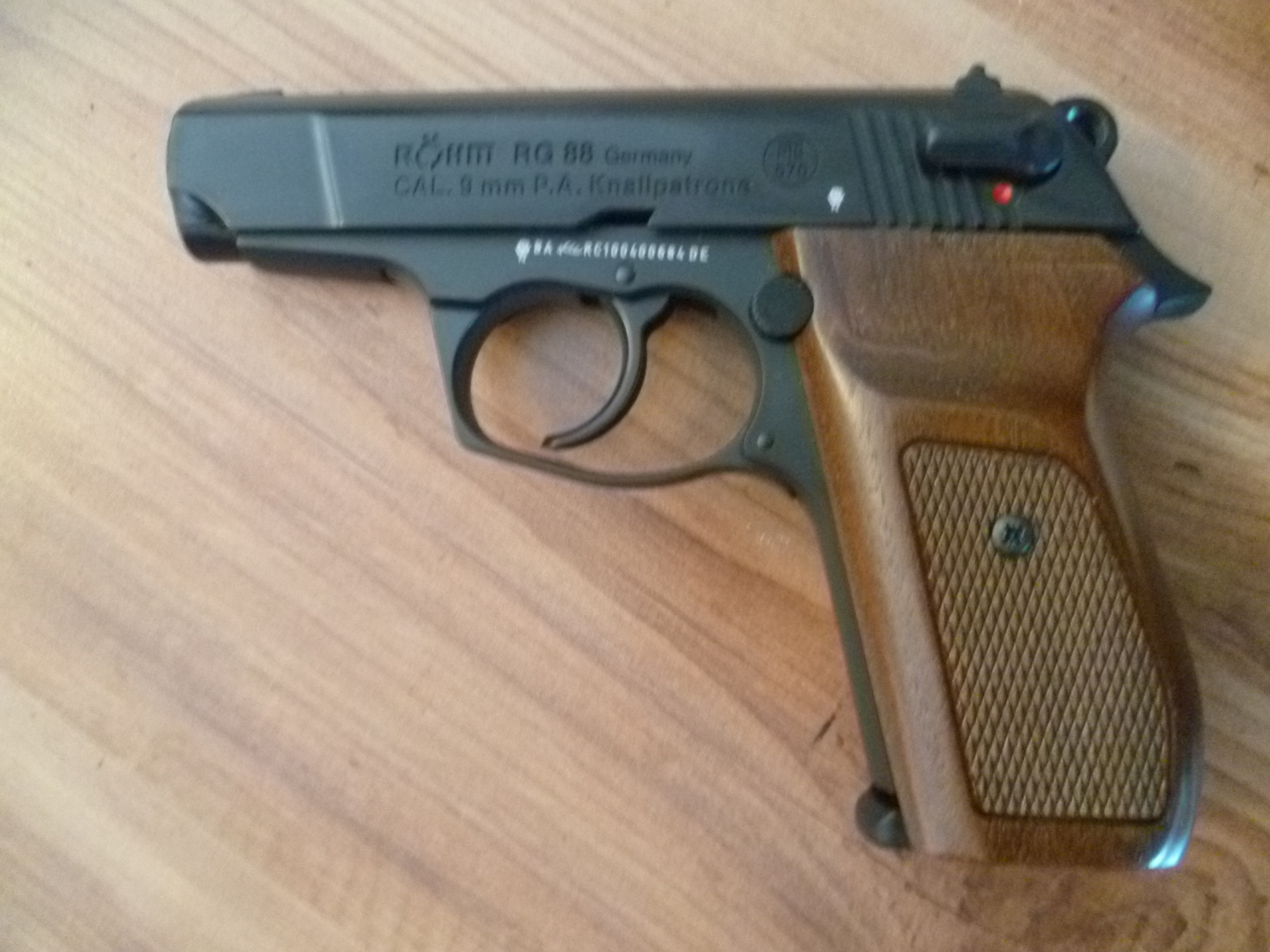 SRS Röhm RG 88 - 9 mm PAK – Bild 2