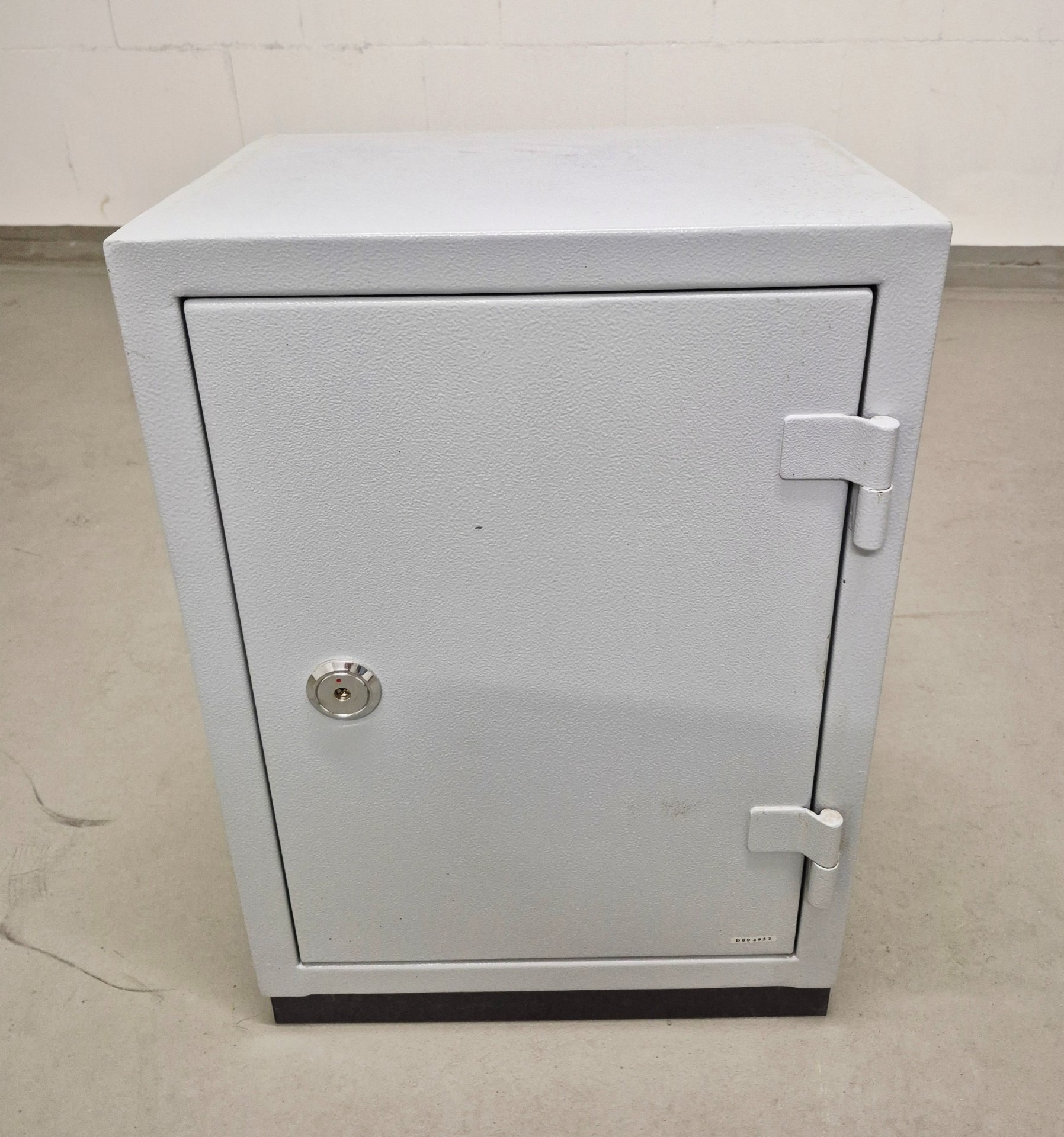 Munitionsschrank MNS 600 – Bild 1
