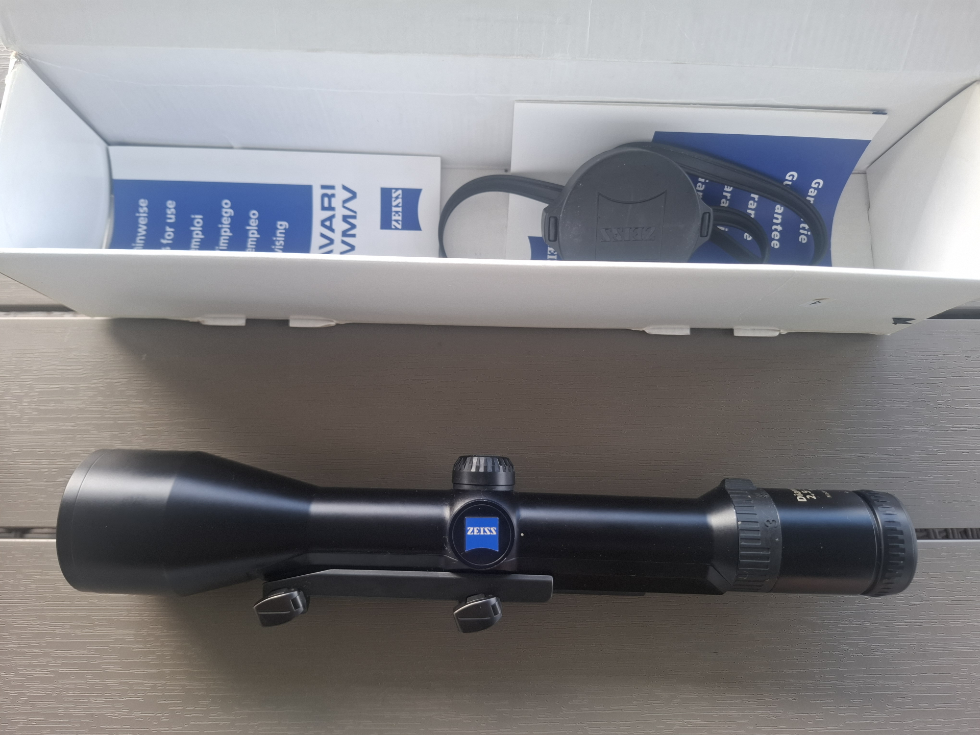 Zeiss Diavari VM 2,5-10x50 Inkl.Blaser Sattelmontage – Bild 1