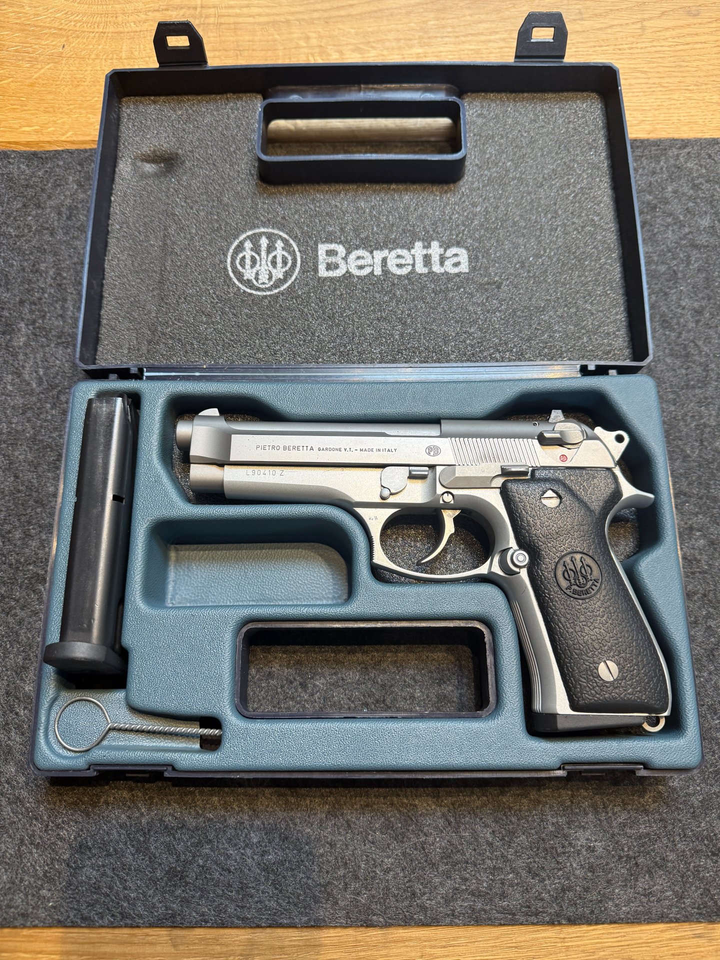 Beretta 92 FS – Kaliber 9x19 – klassische Selbstladepistole – Bild 1
